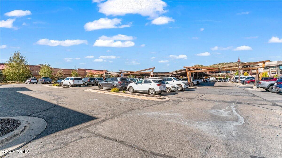 1476 W Newpark Boulevard 202