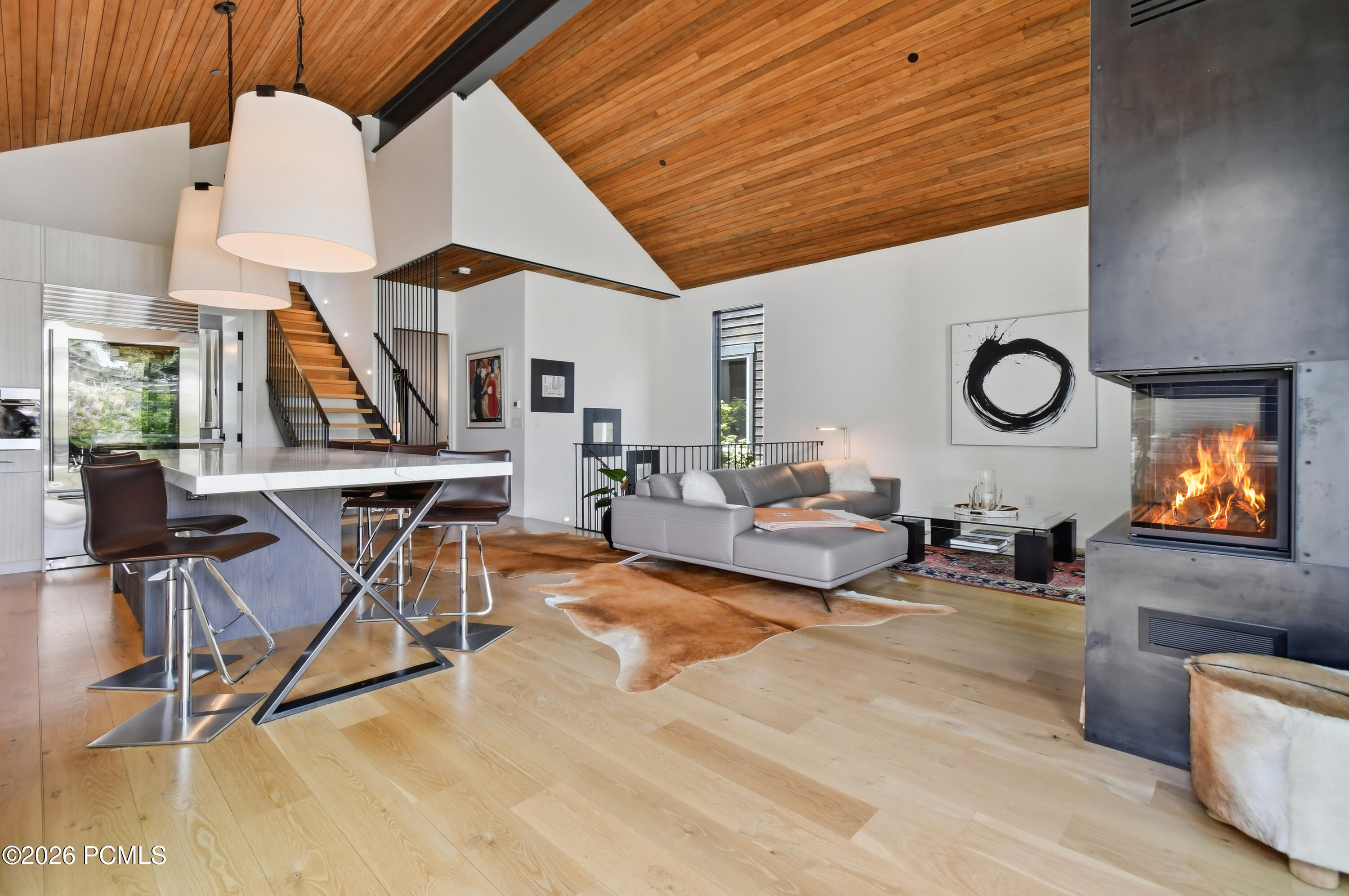 328 Woodside Avenue