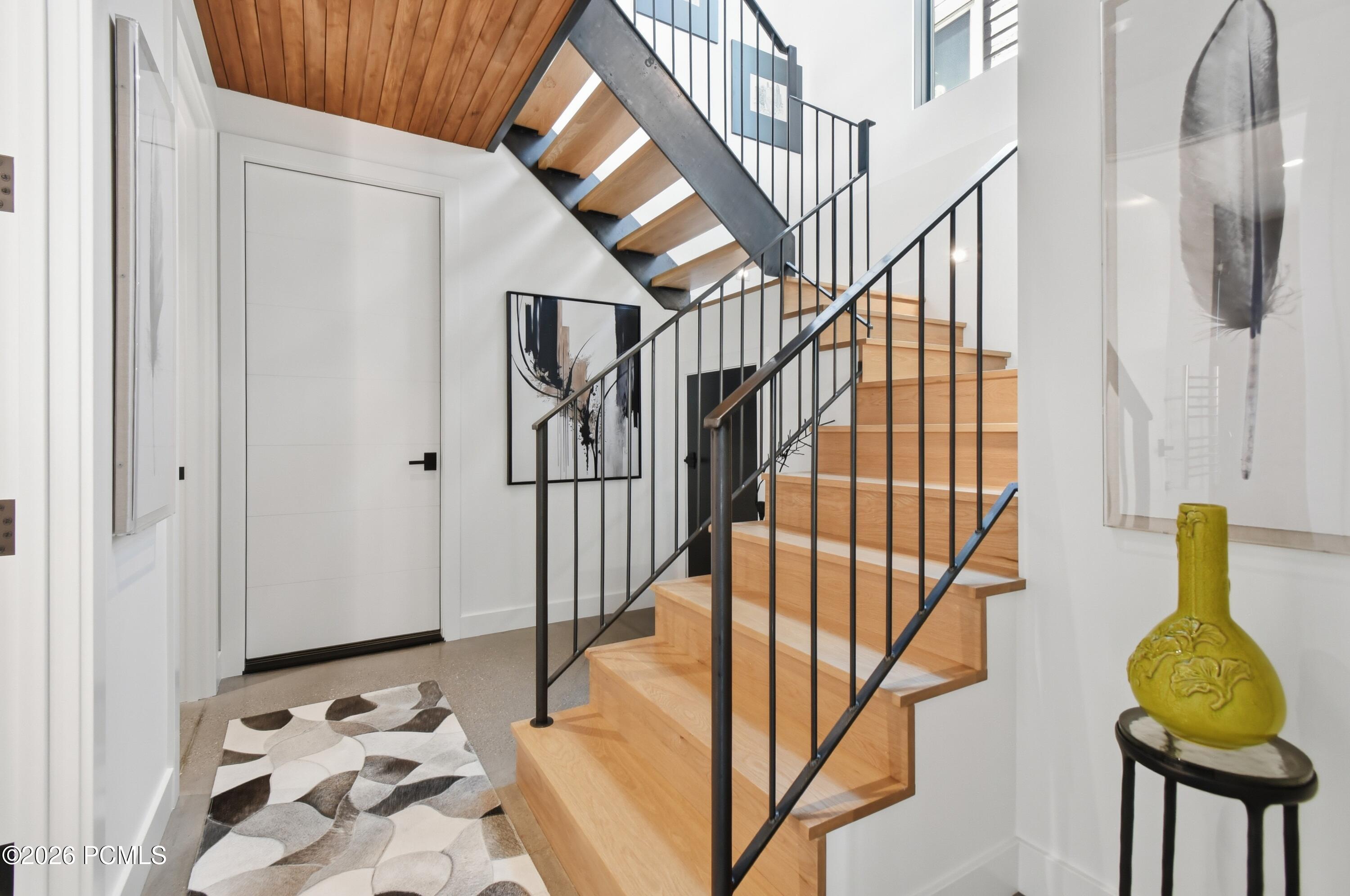328 Woodside Avenue