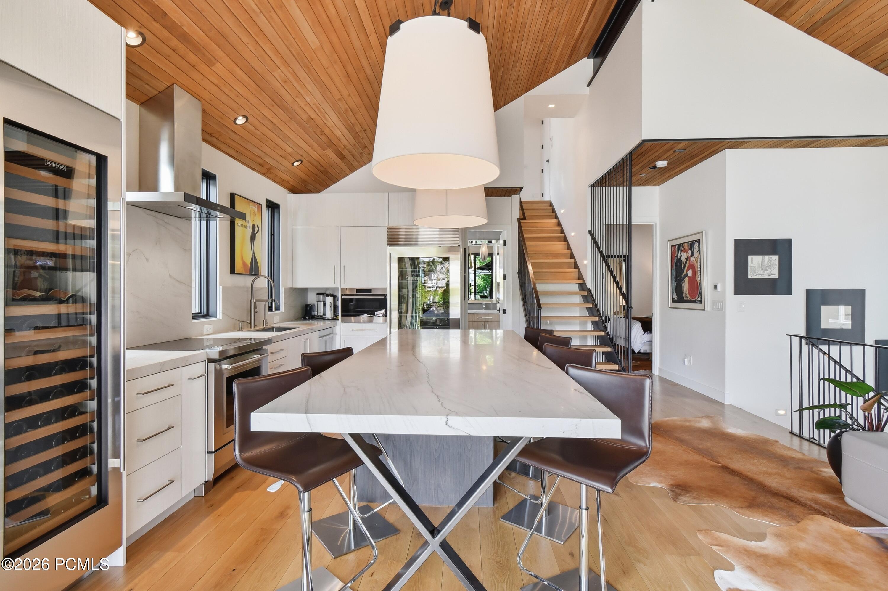 328 Woodside Avenue