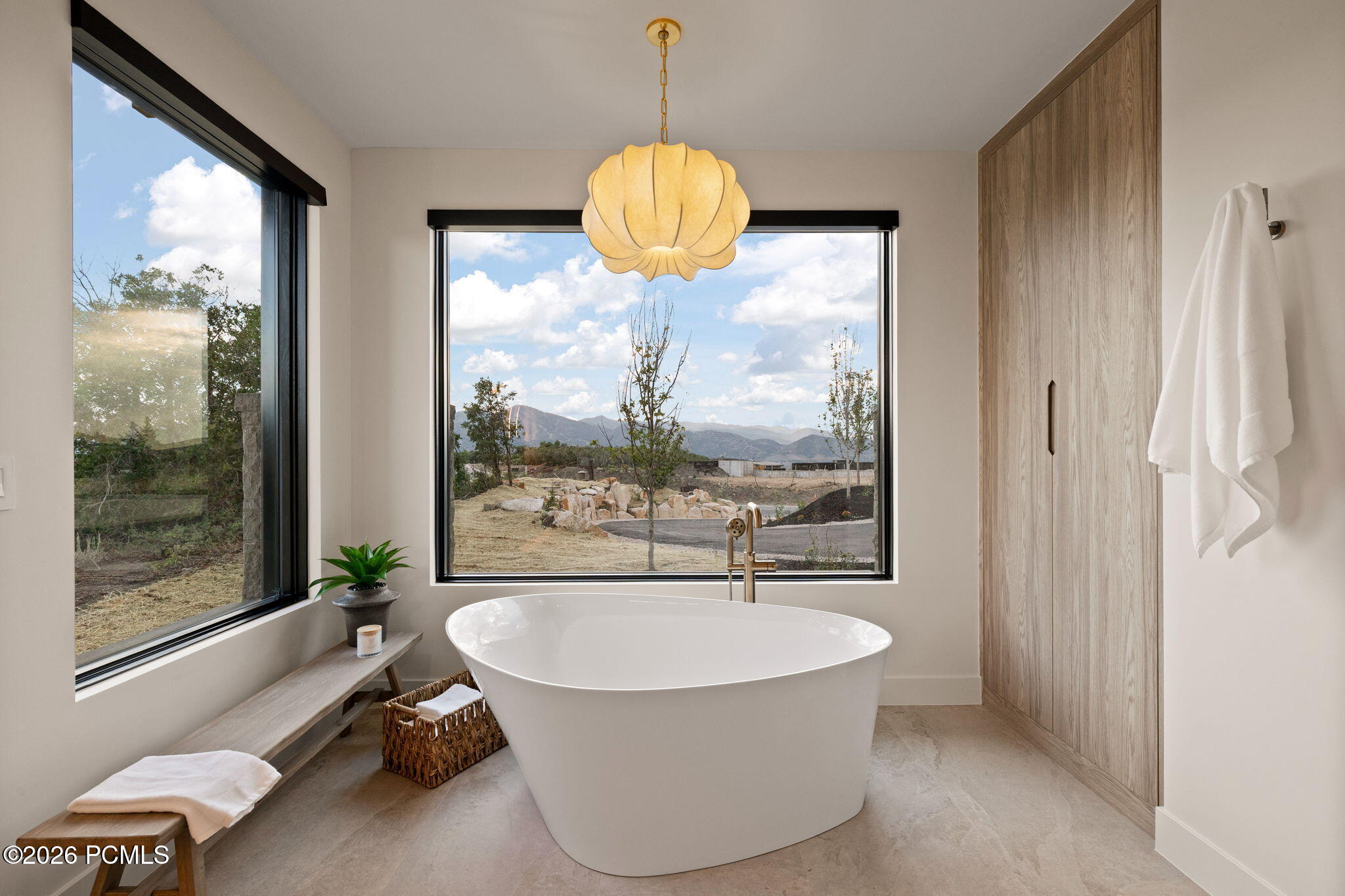 2022 E Painted Bluff Circle