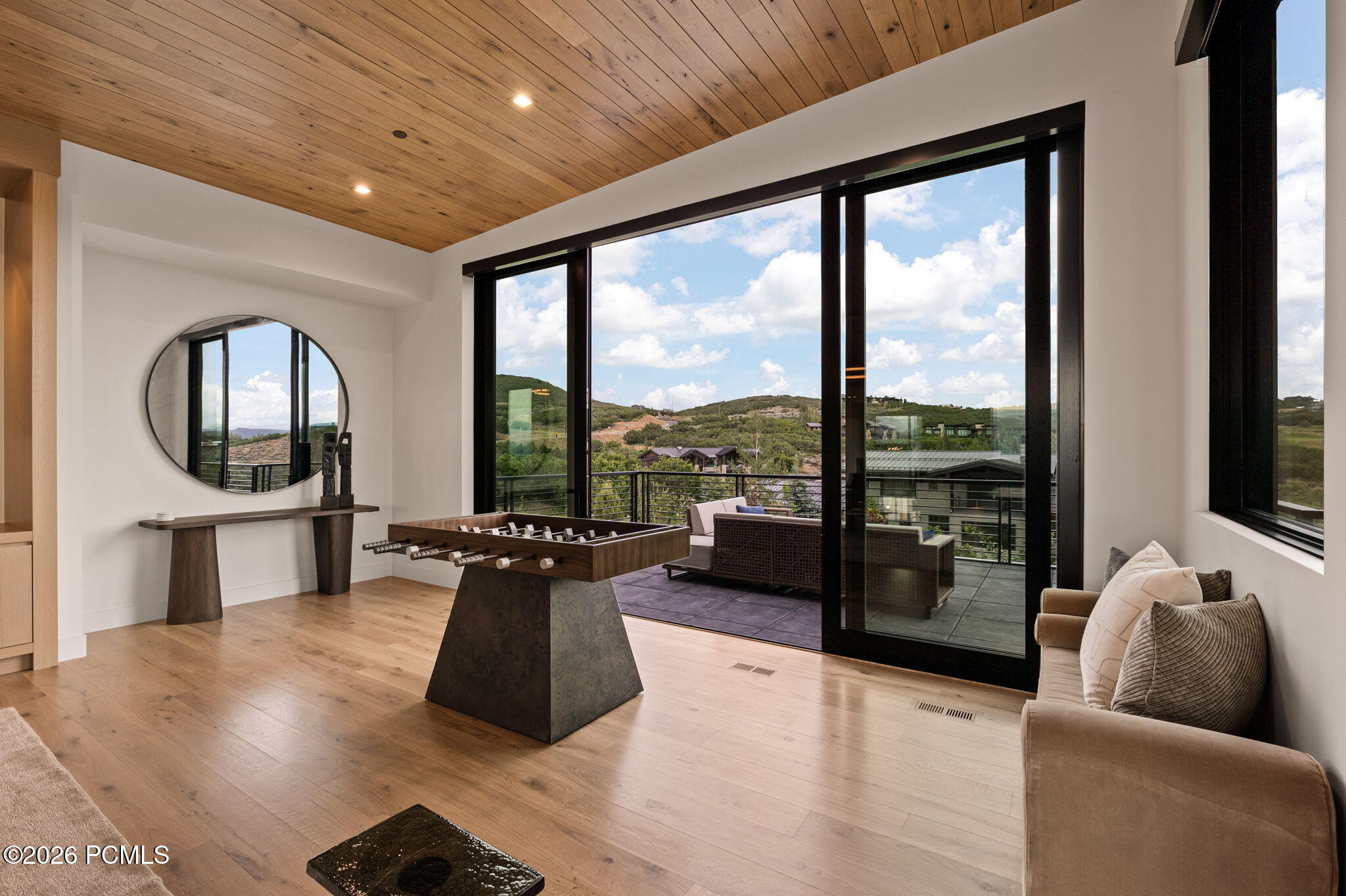 2022 E Painted Bluff Circle