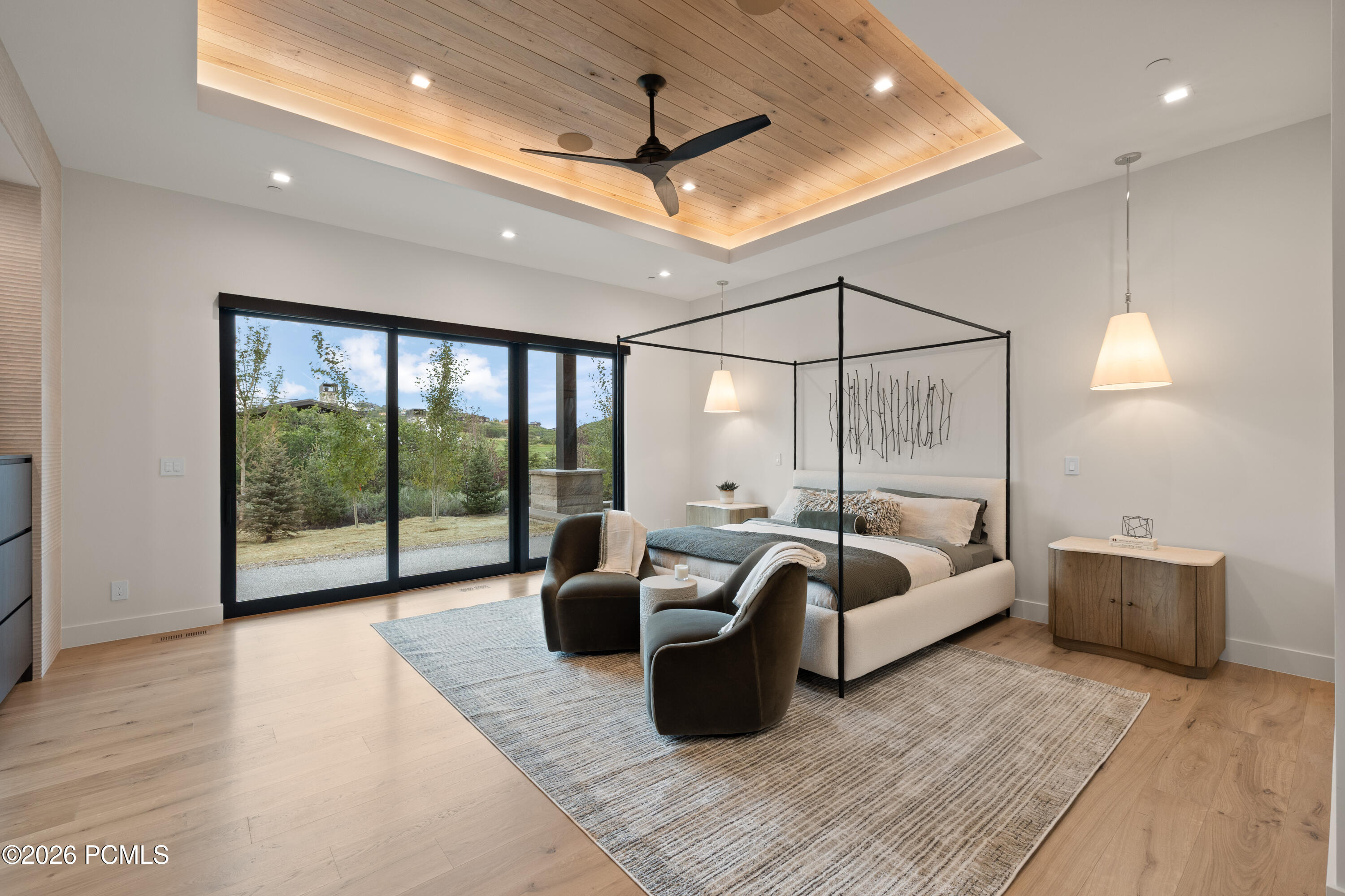 2022 E Painted Bluff Circle