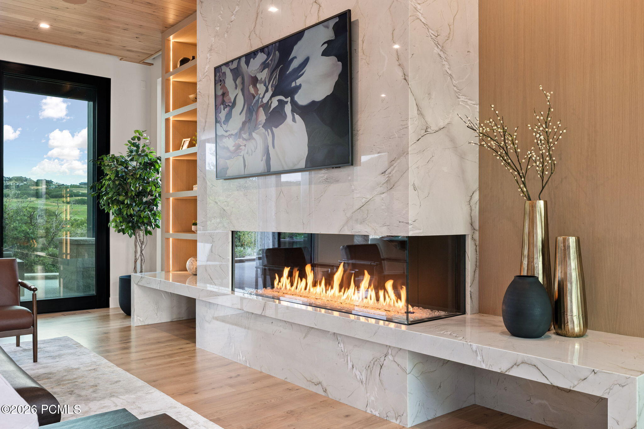 2022 E Painted Bluff Circle