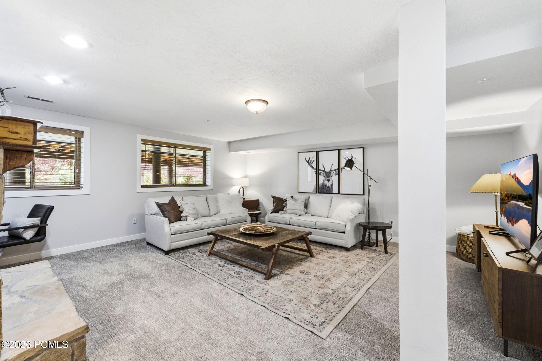 2264 Jupiter View Drive 5