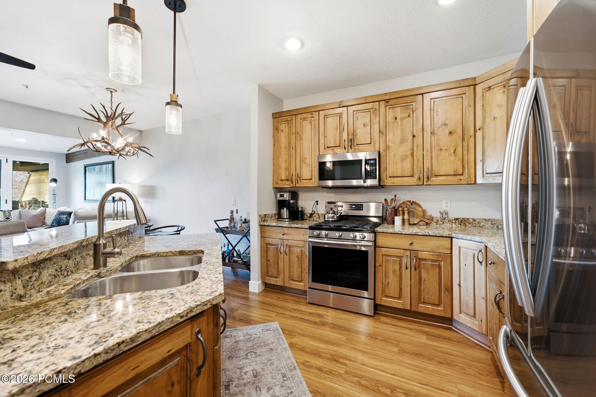 2264 Jupiter View Drive 5