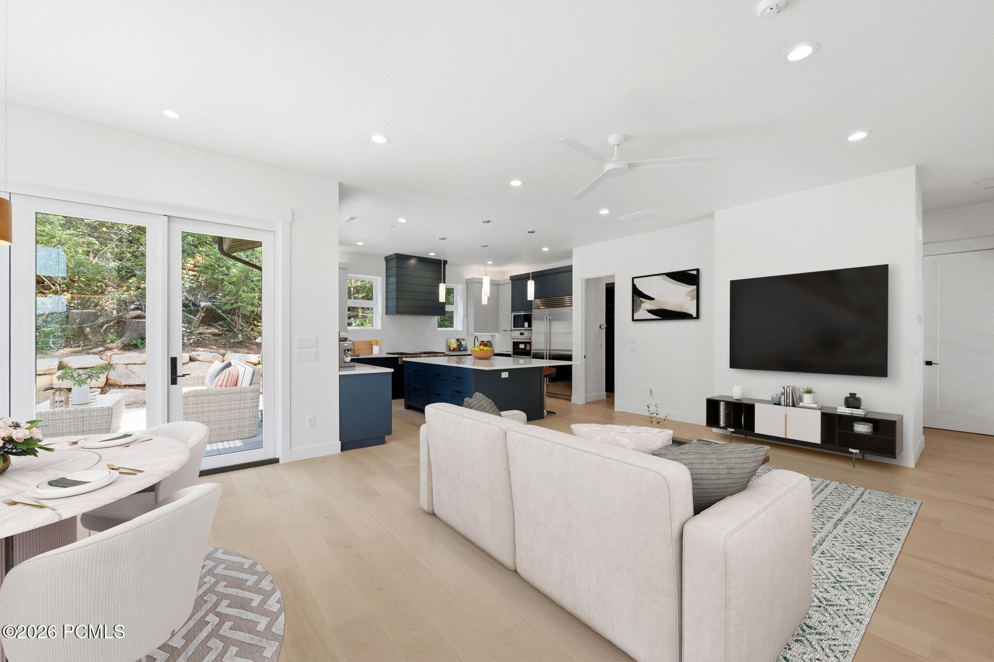 4037 W Crest Court