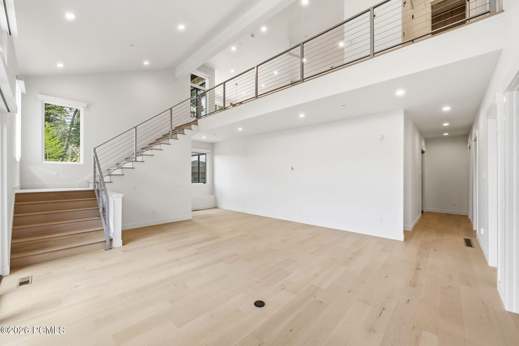 4037 W Crest Court