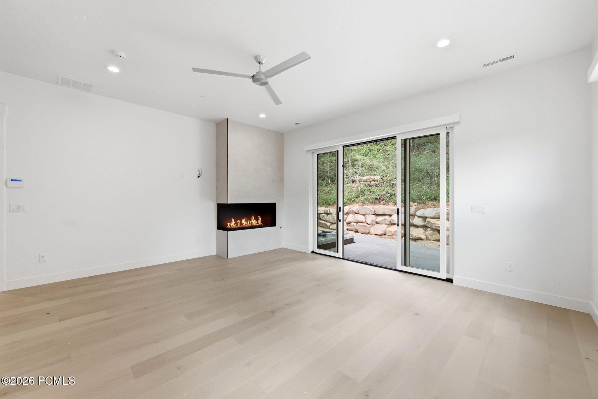 4037 W Crest Court
