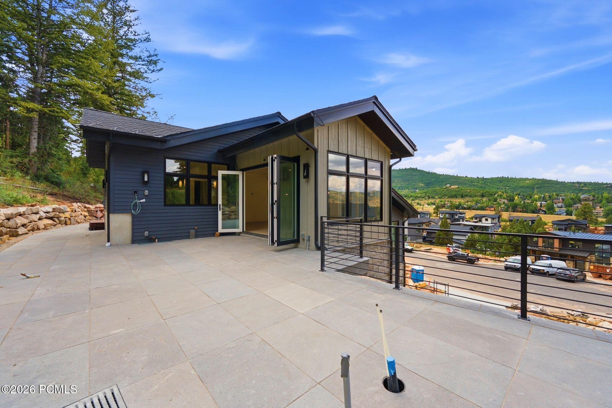 4037 W Crest Court
