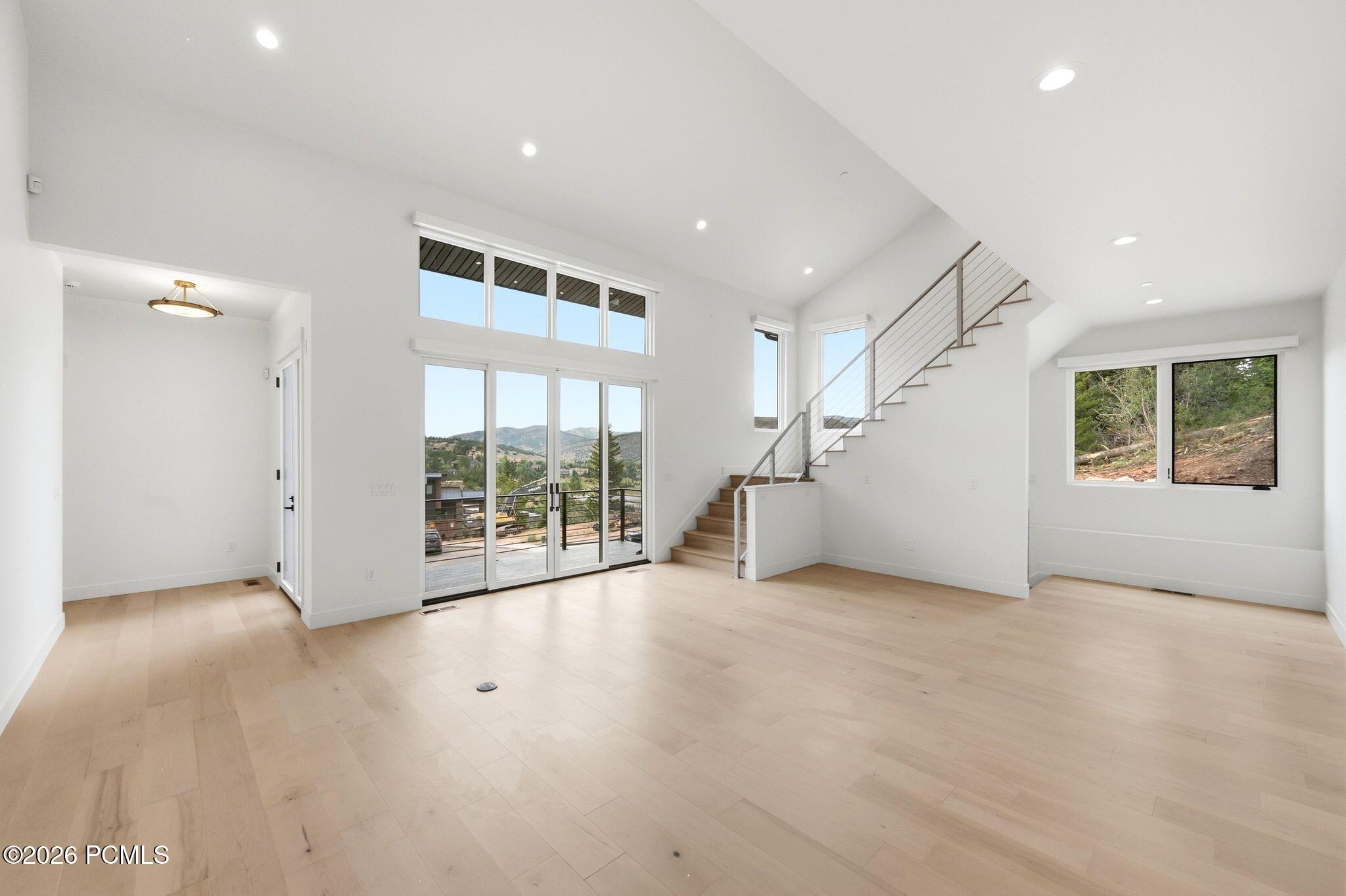 4037 W Crest Court