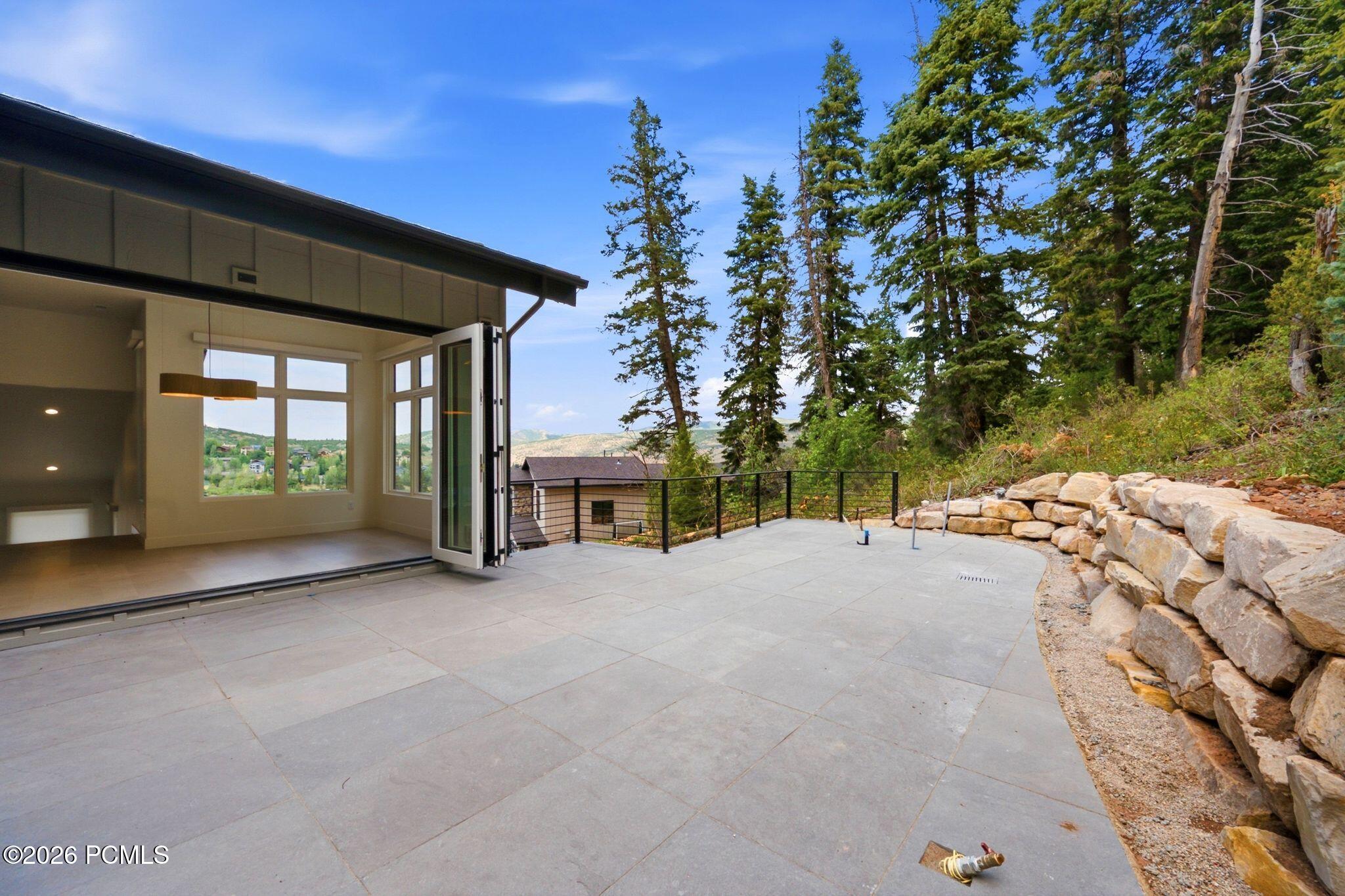 4037 W Crest Court