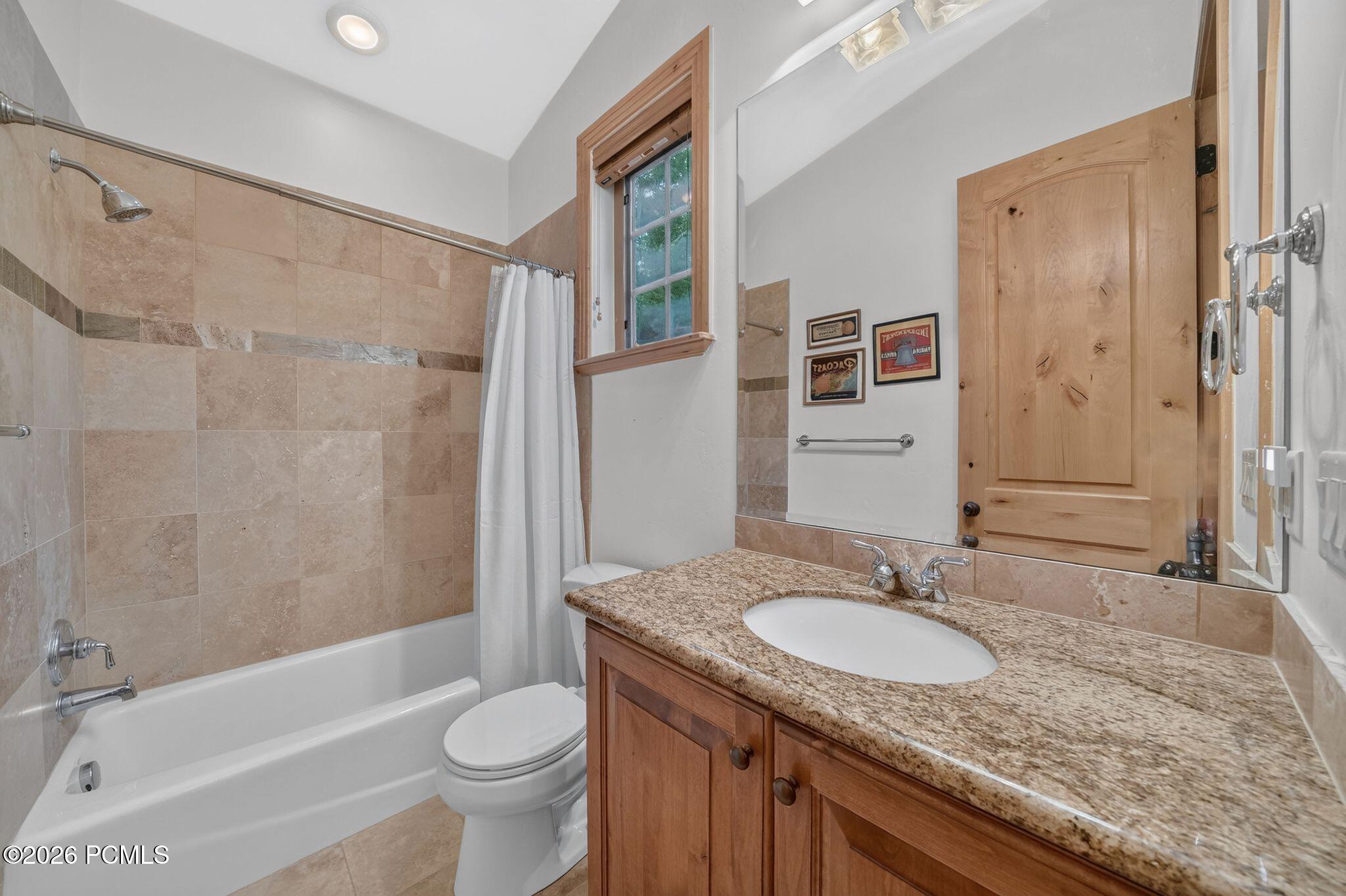 3001 Canyon Links Drive
