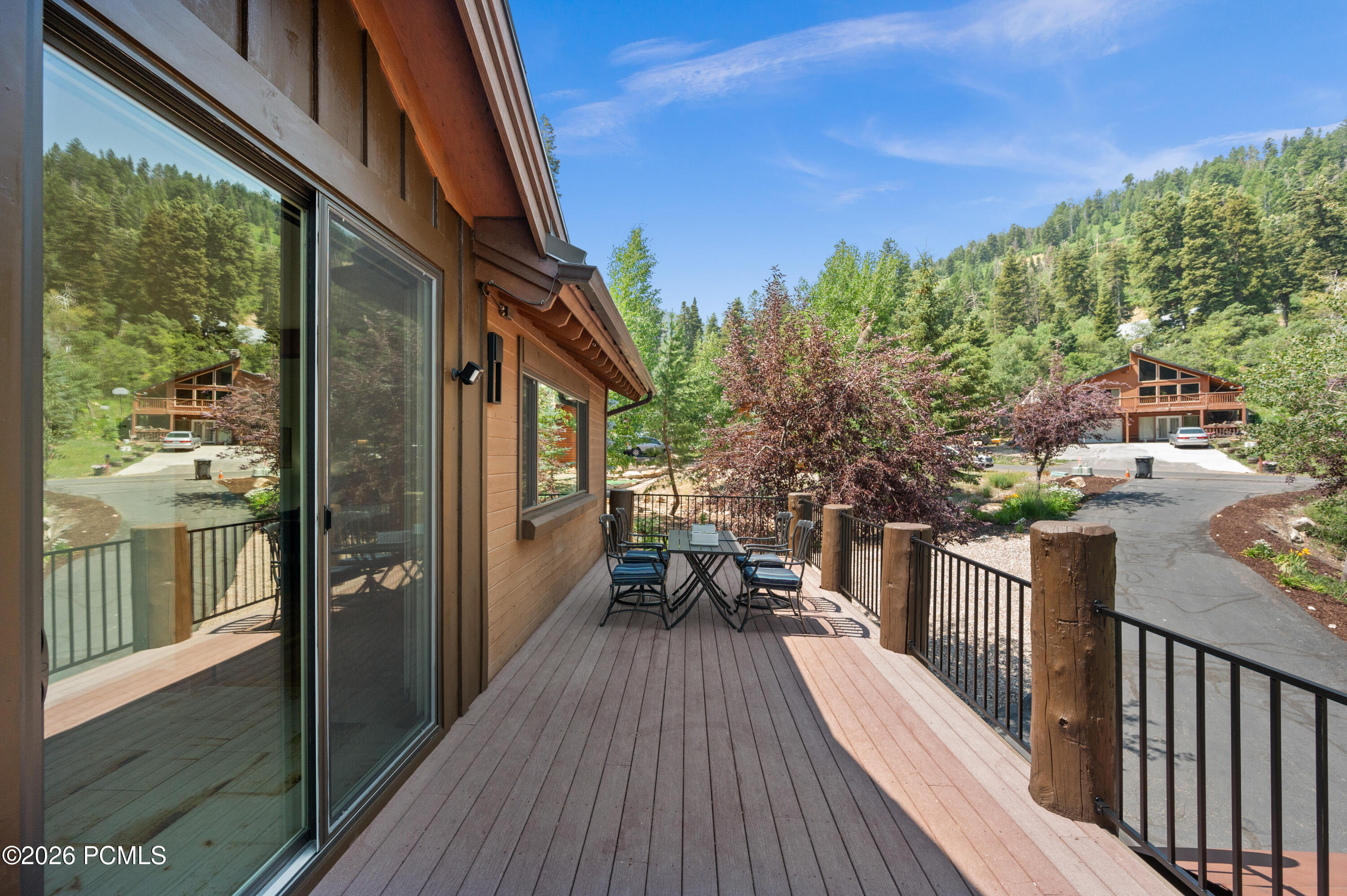 595 Parkview Drive