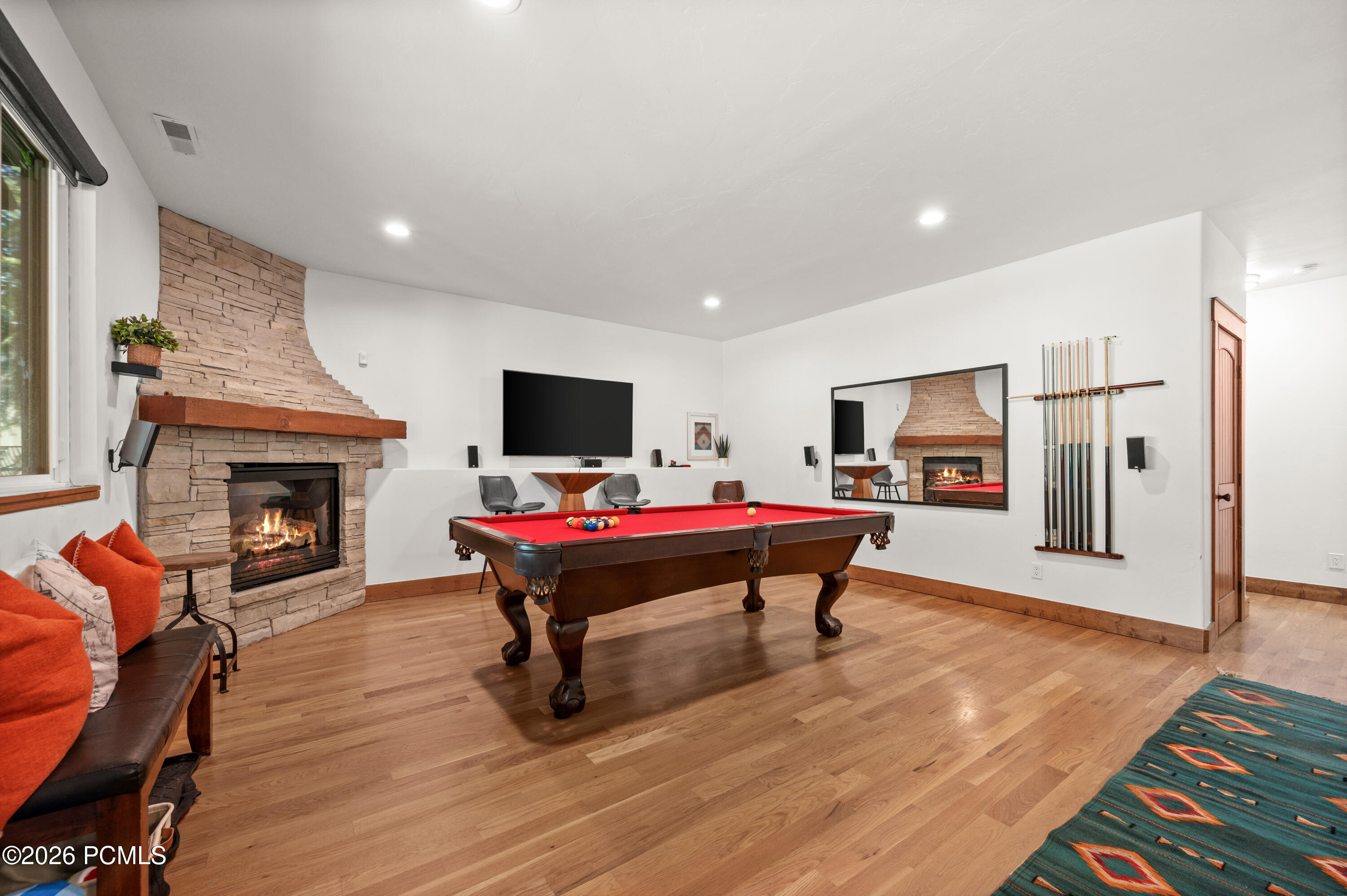 595 Parkview Drive