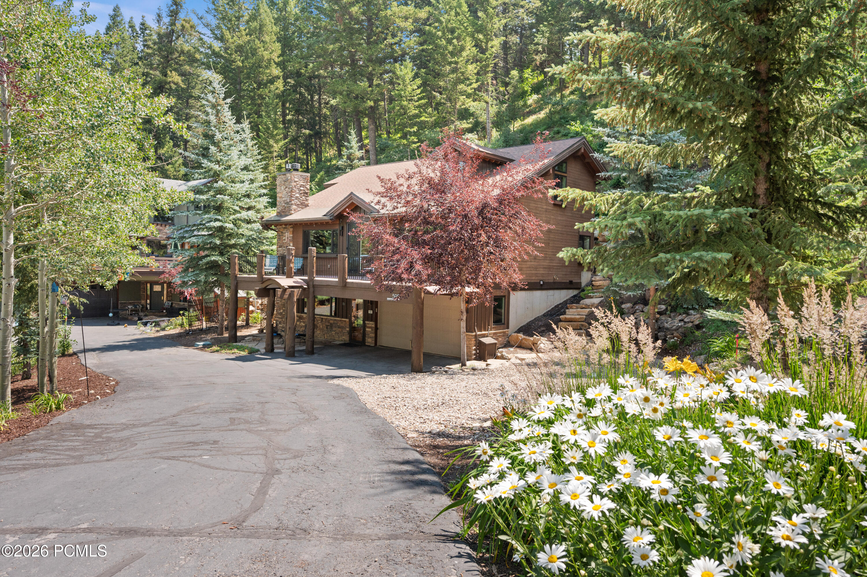 595 Parkview Drive