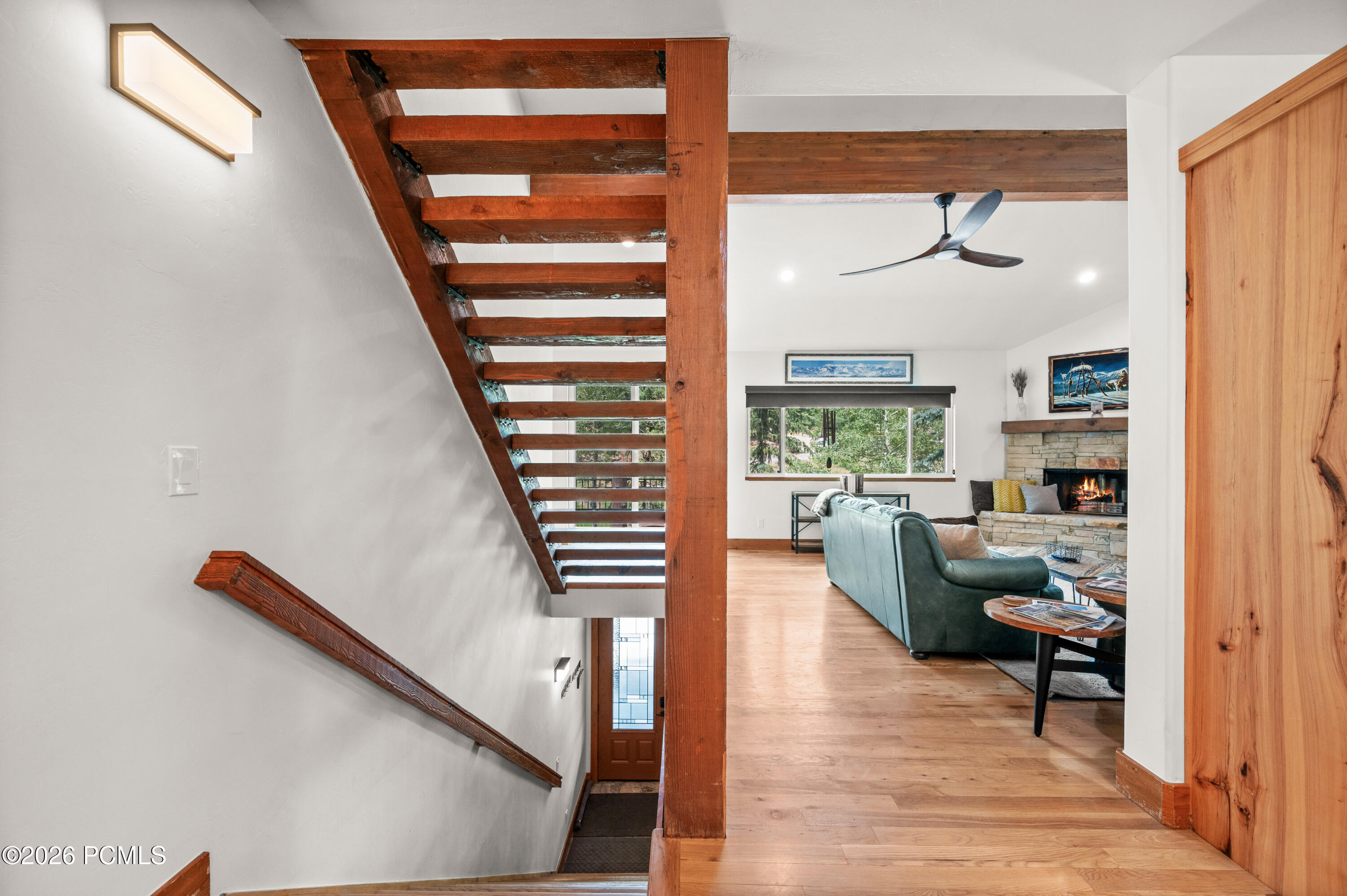 595 Parkview Drive