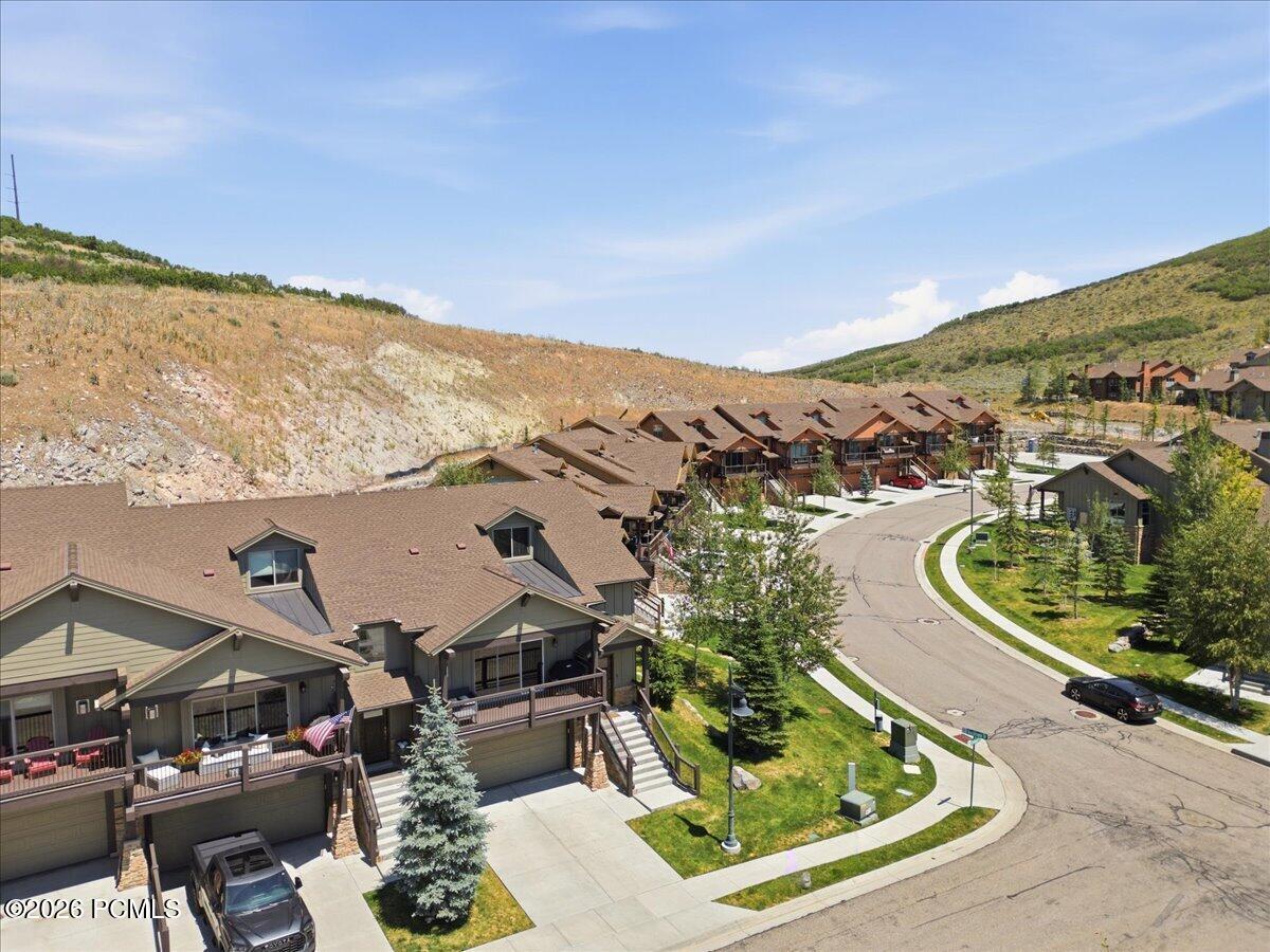 1138 W Cadence Court