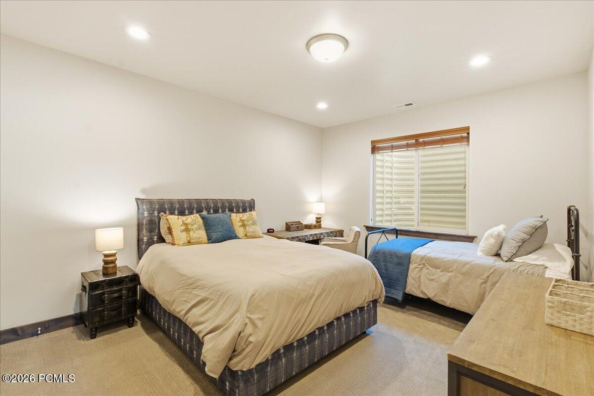1138 W Cadence Court