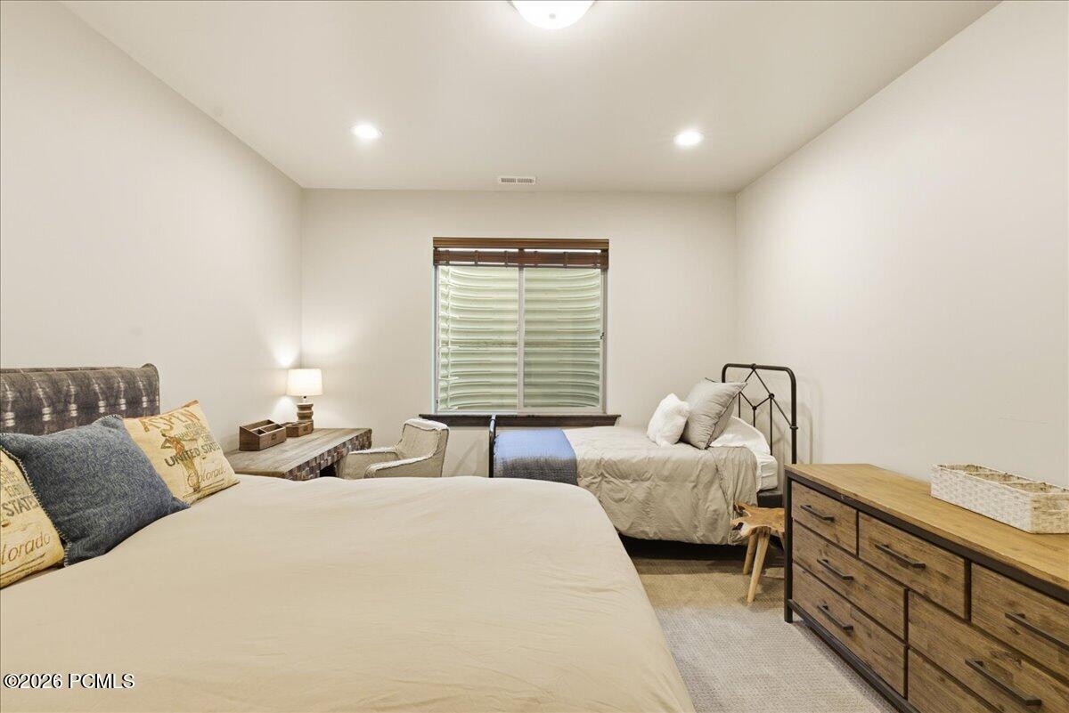 1138 W Cadence Court