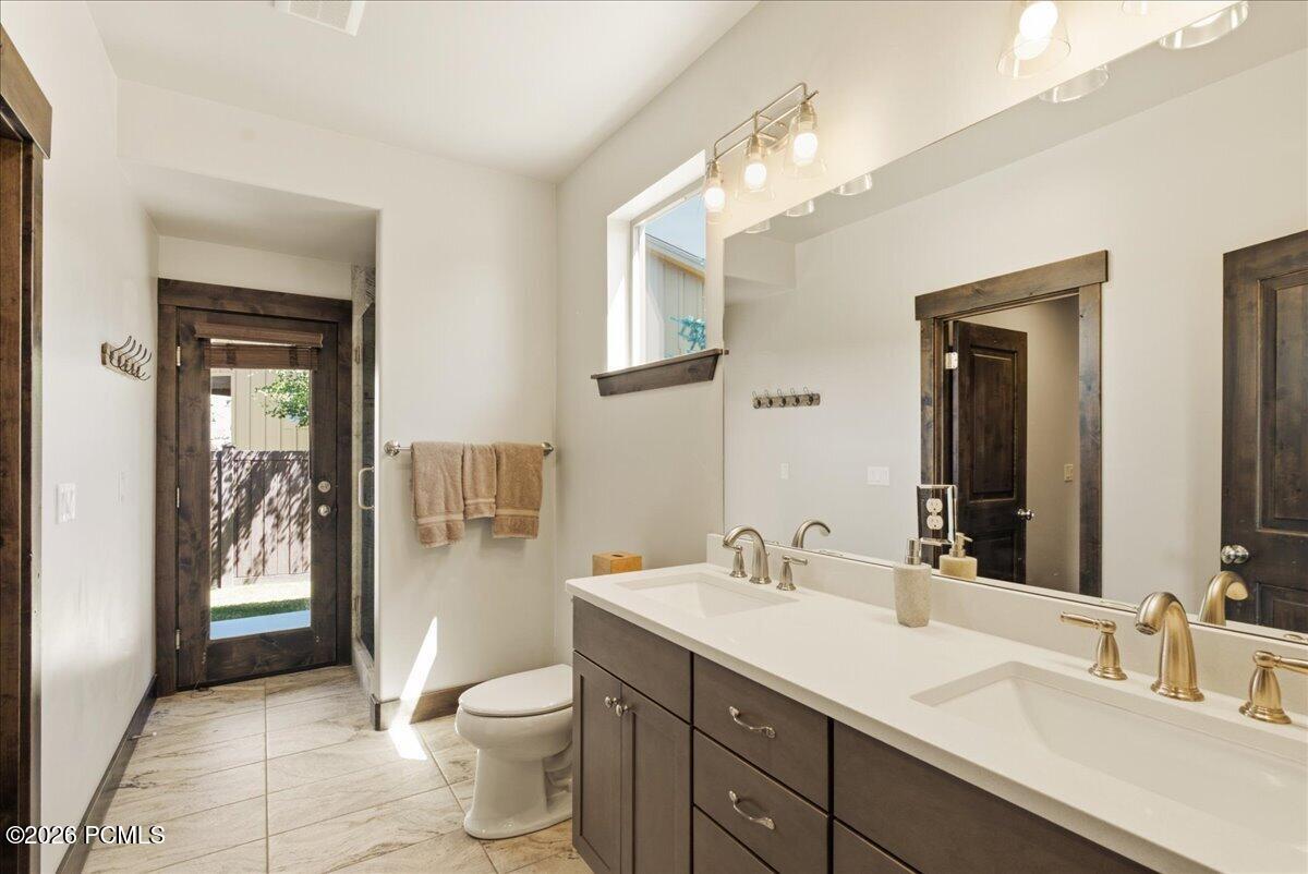1138 W Cadence Court