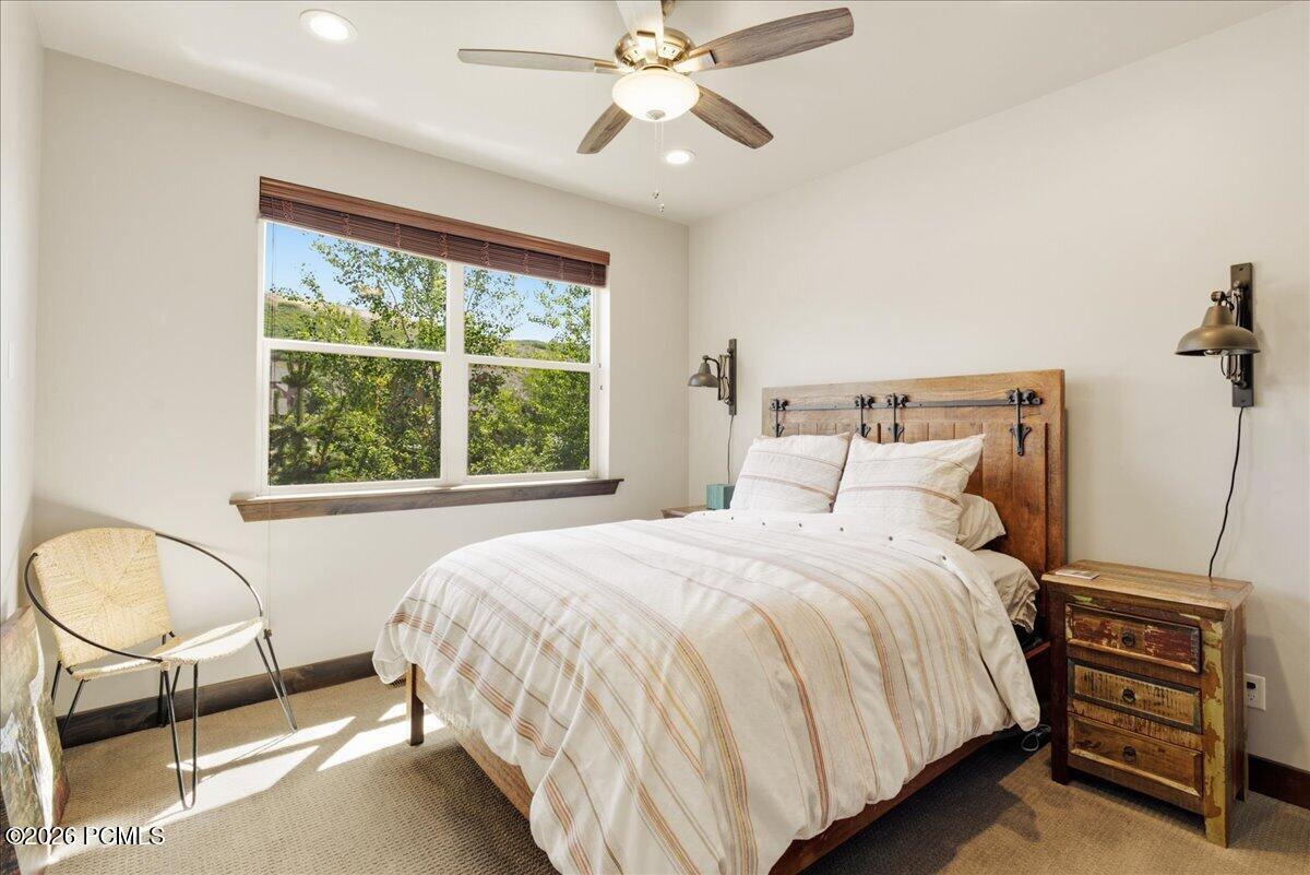 1138 W Cadence Court