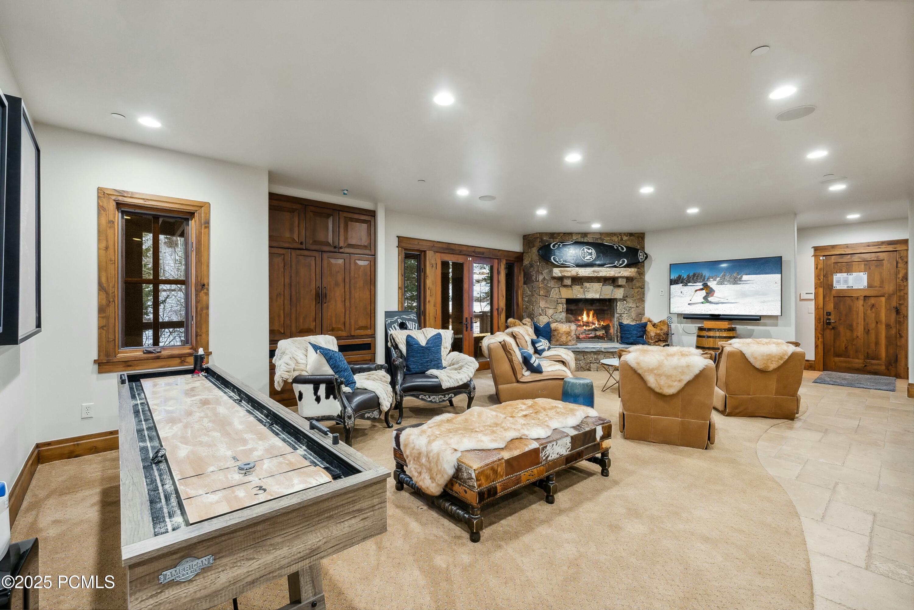 2520 Bear Hollow Drive