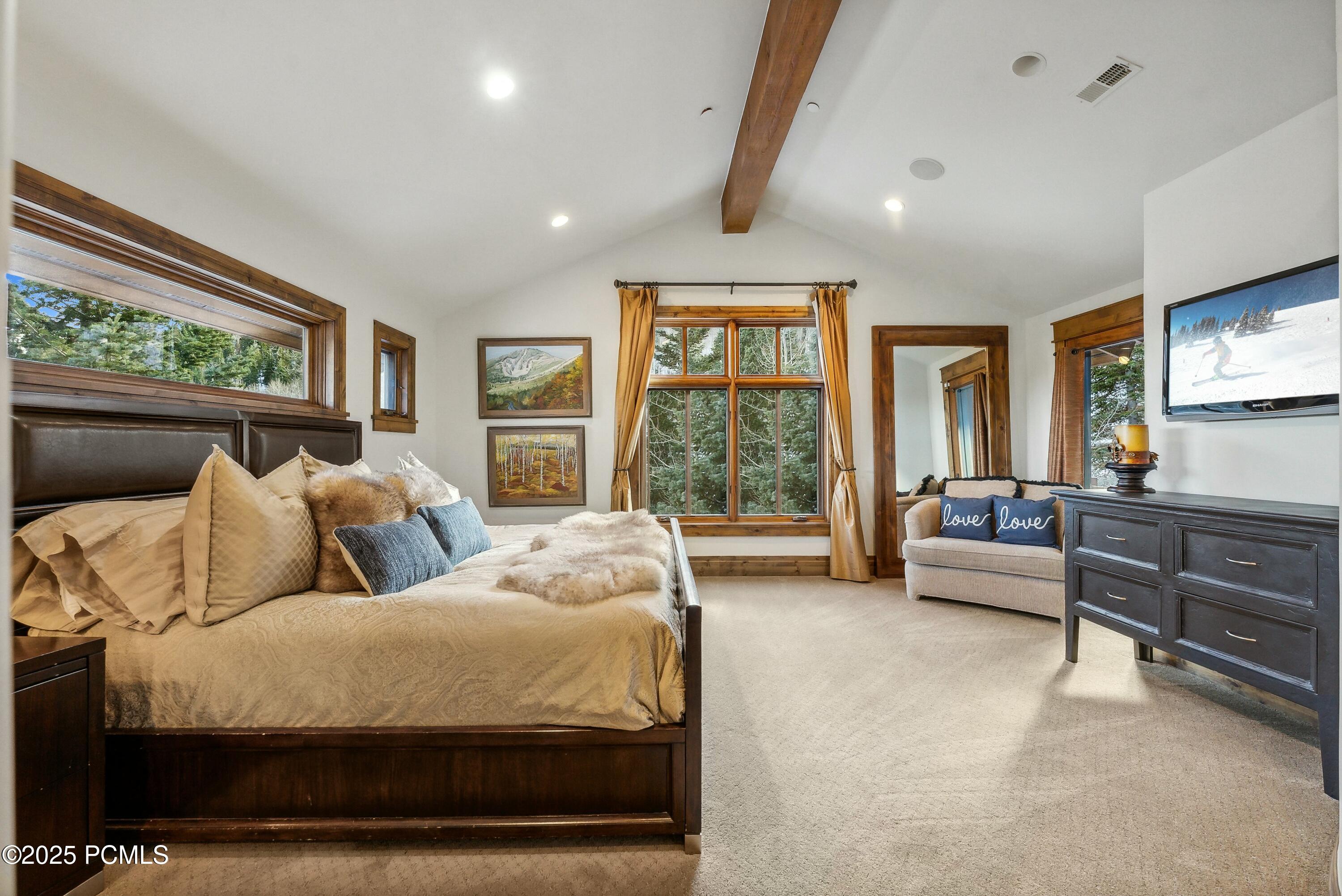 2520 Bear Hollow Drive