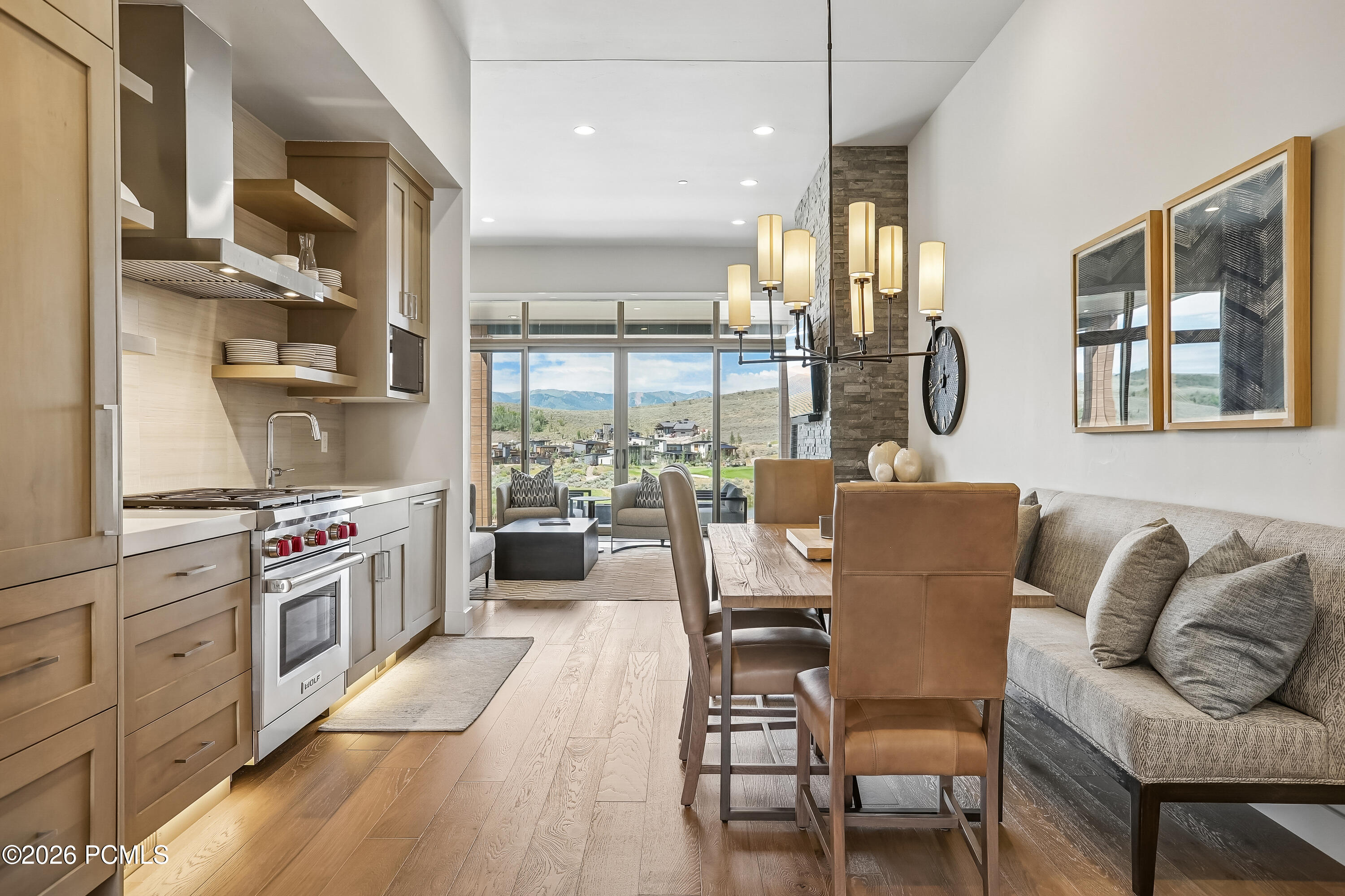 6358 Double Deer Loop