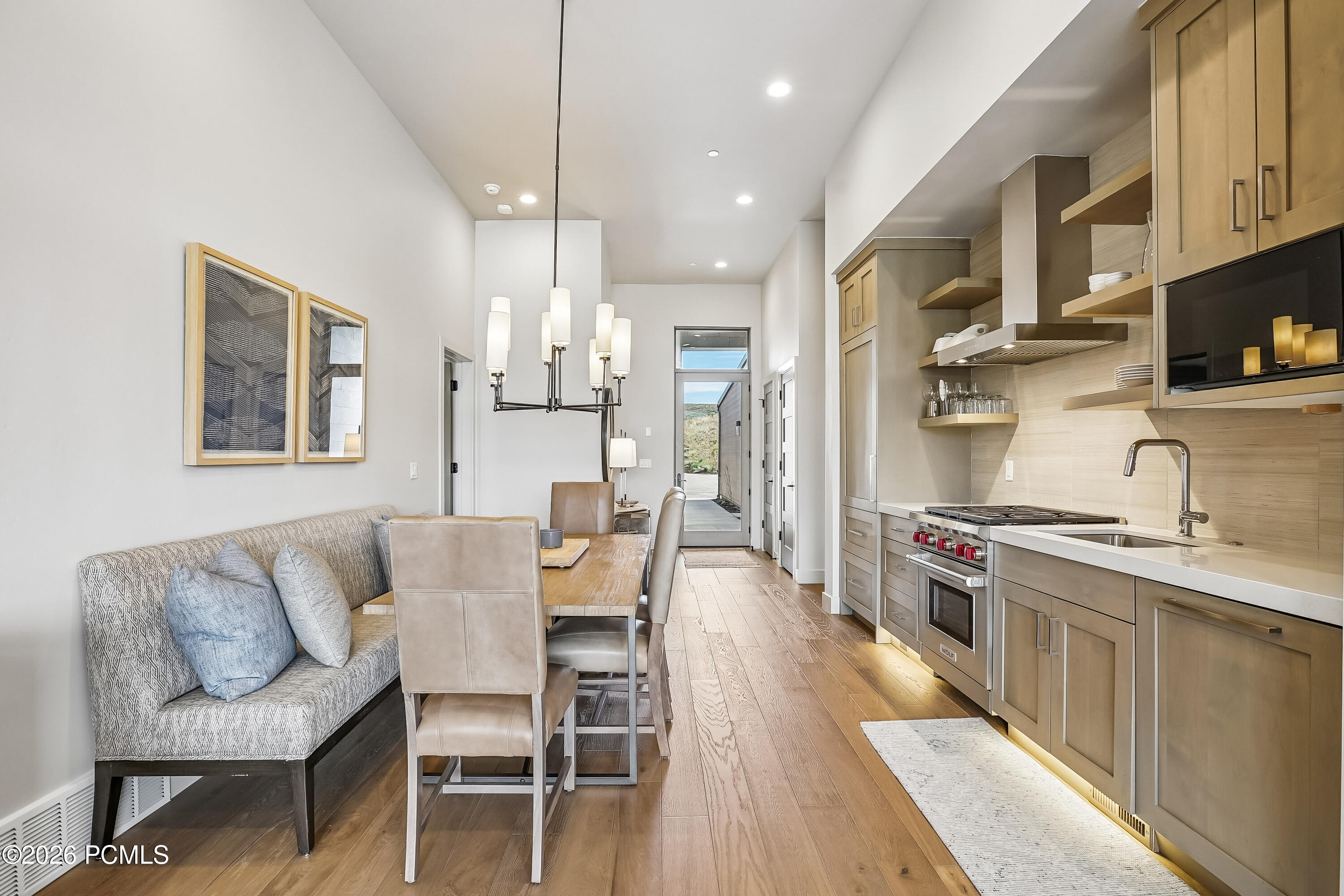 6358 Double Deer Loop