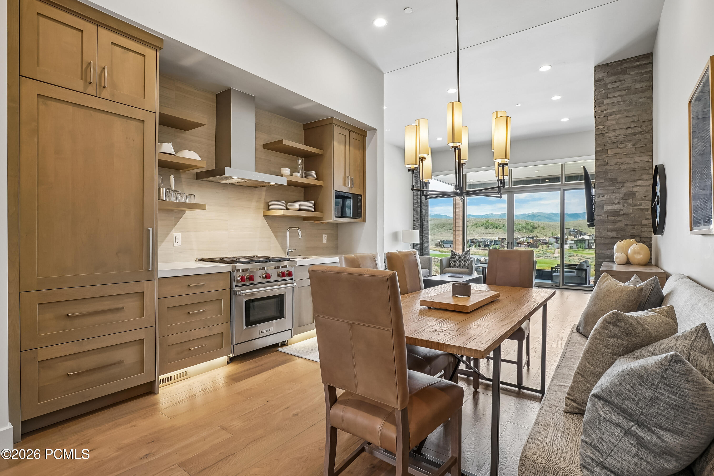 6358 Double Deer Loop