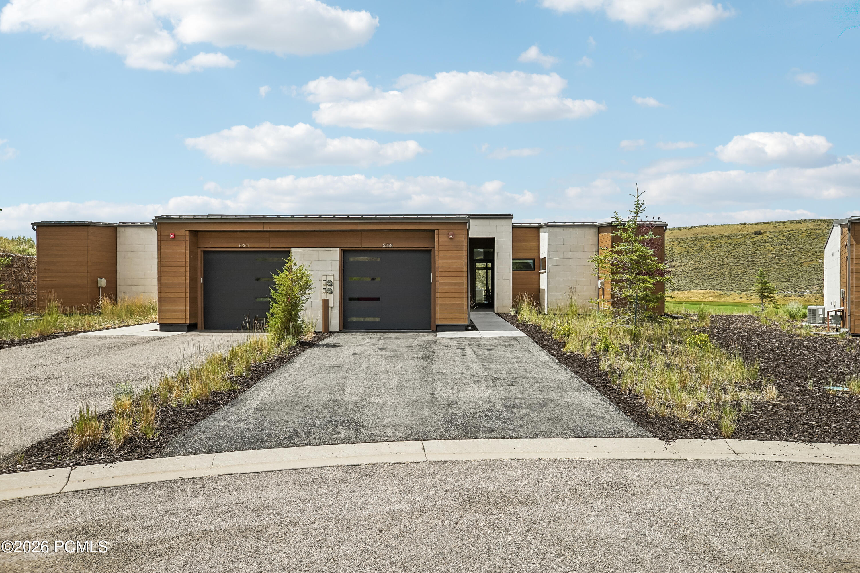 6358 Double Deer Loop