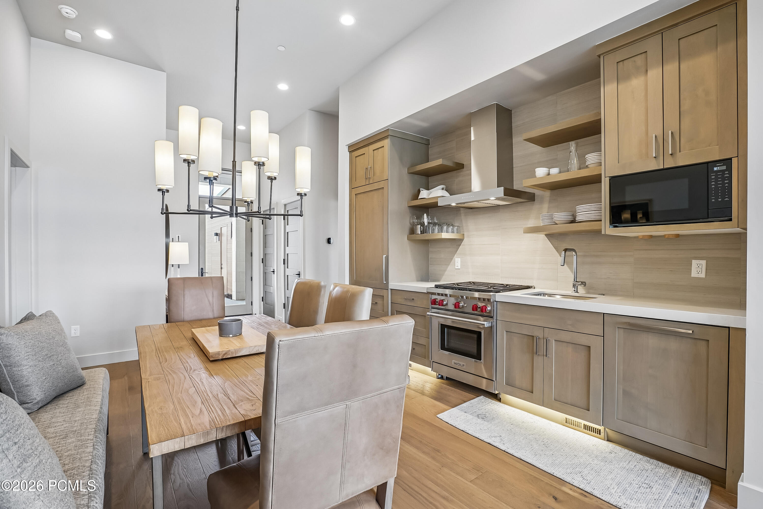 6358 Double Deer Loop