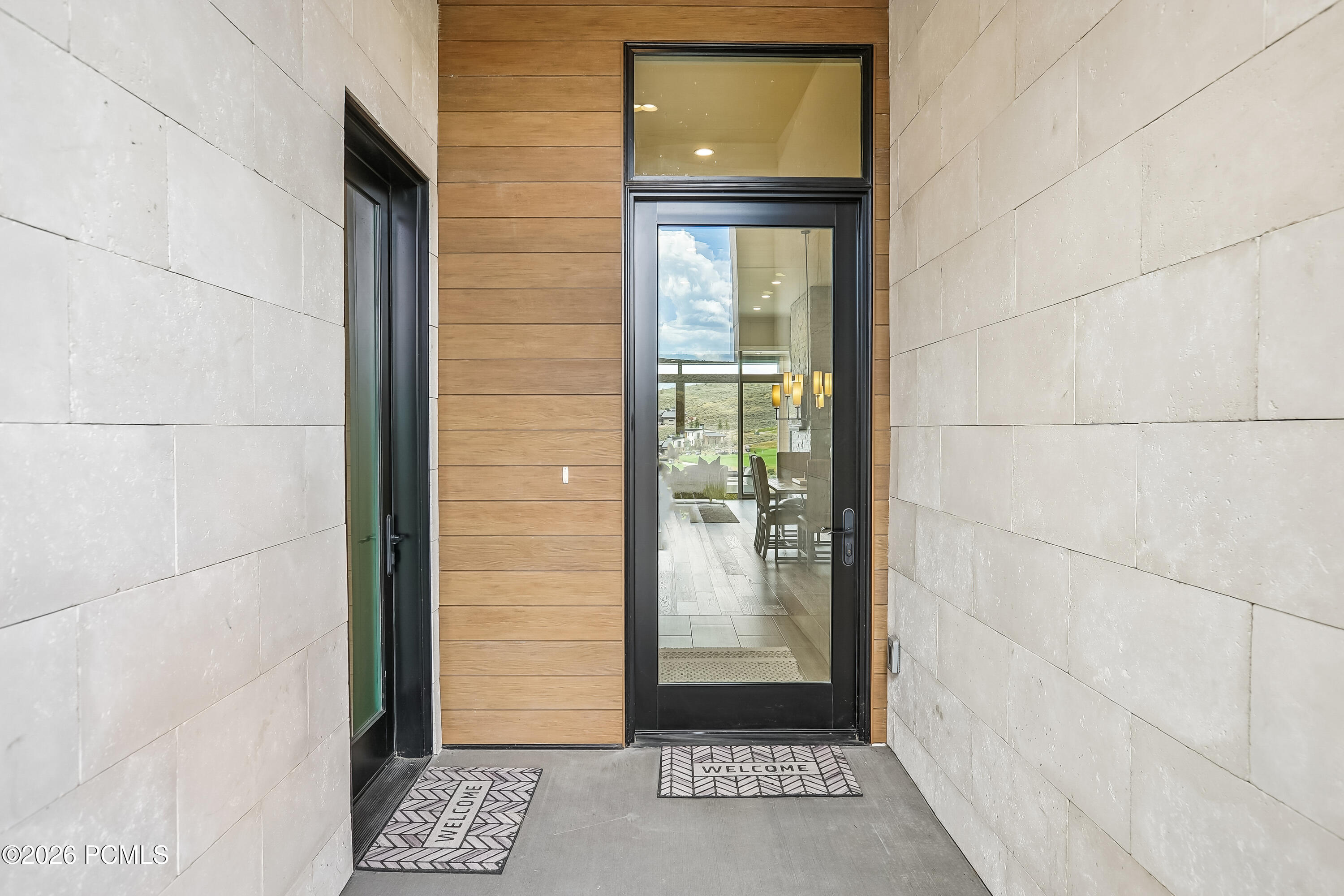 6358 Double Deer Loop