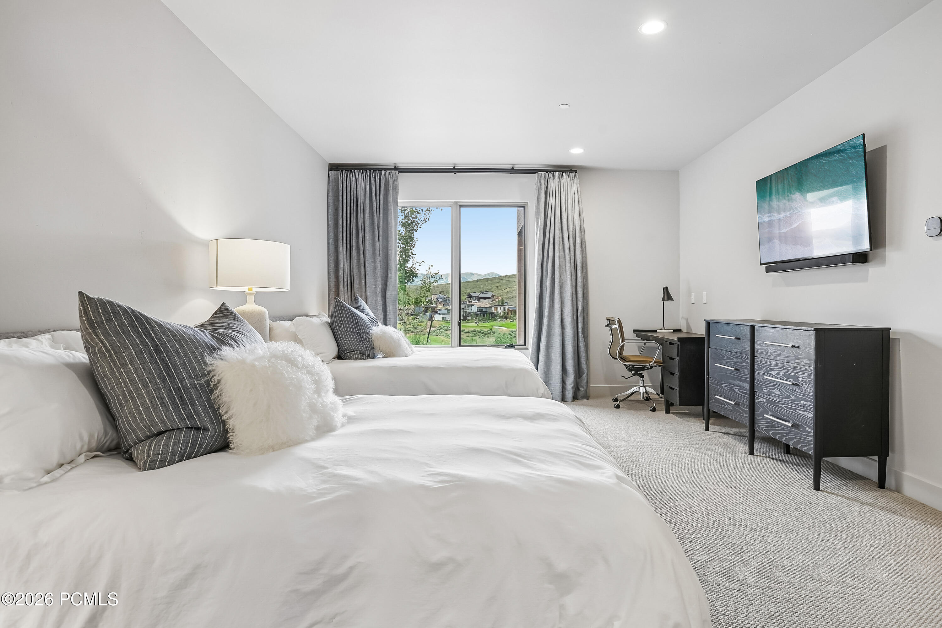 6358 Double Deer Loop