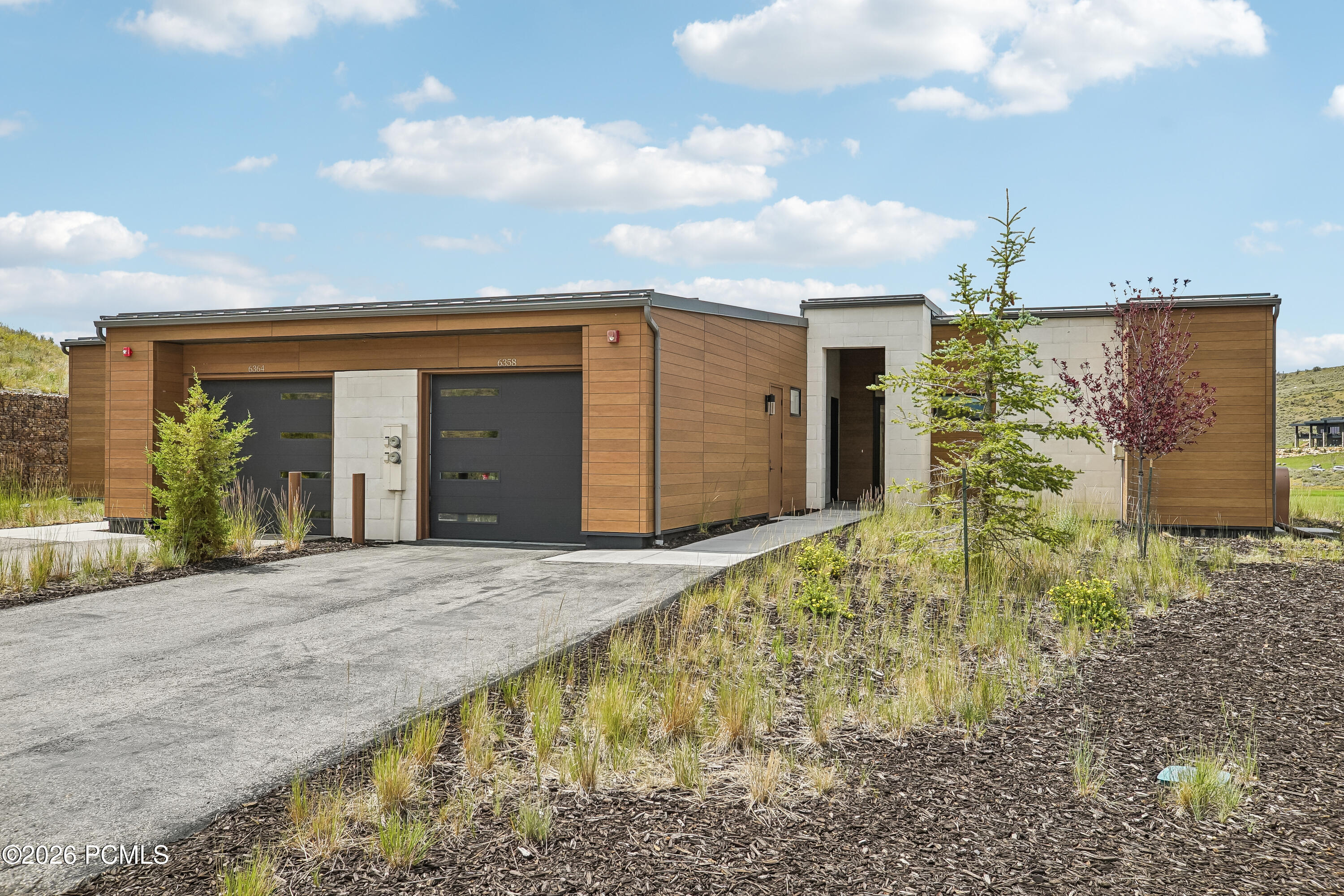 6358 Double Deer Loop