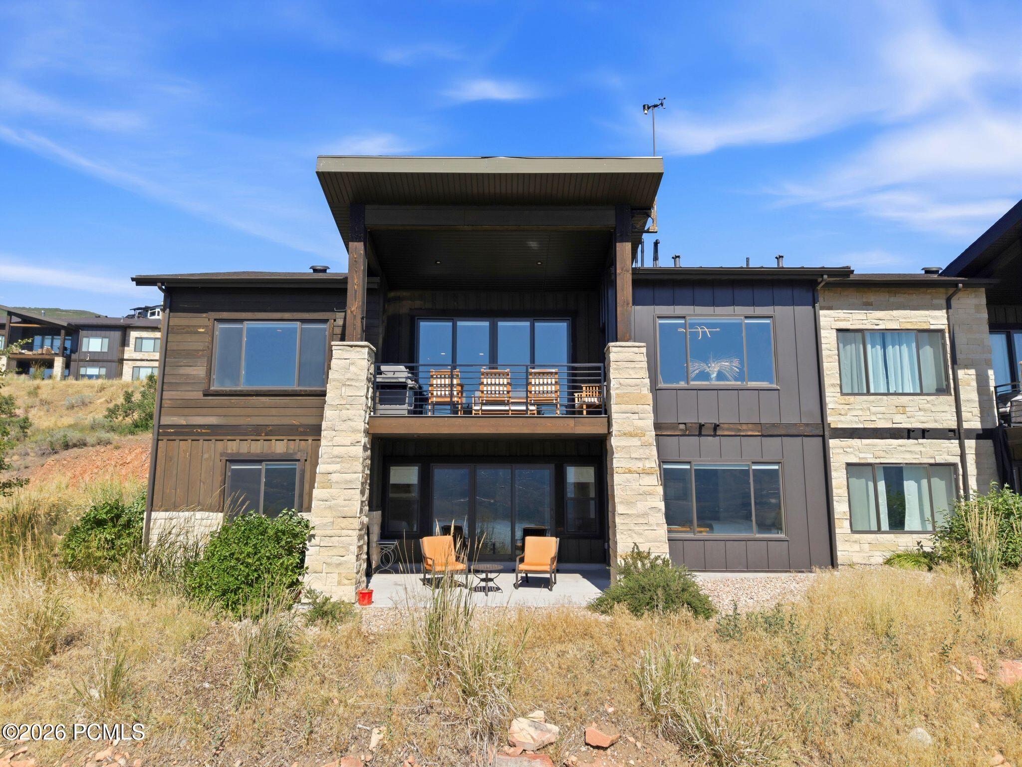 11293 Shoreline Drive