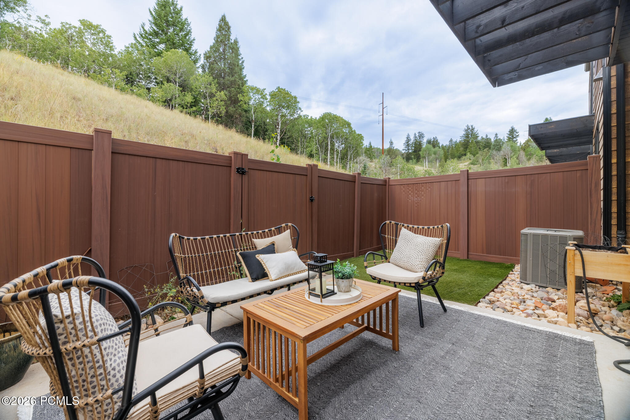 4359 W Discovery Way