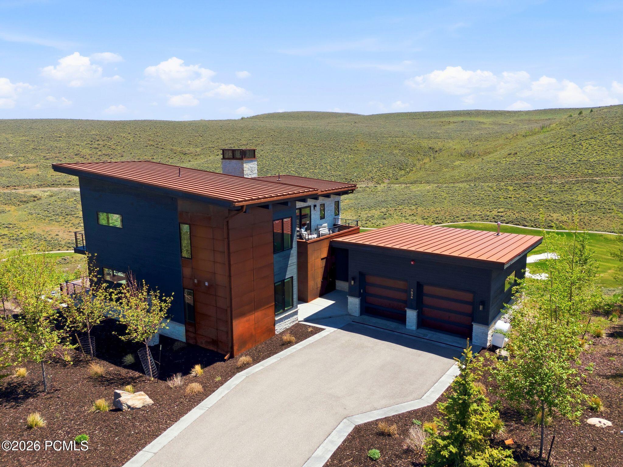 7036 W Golden Bear Loop