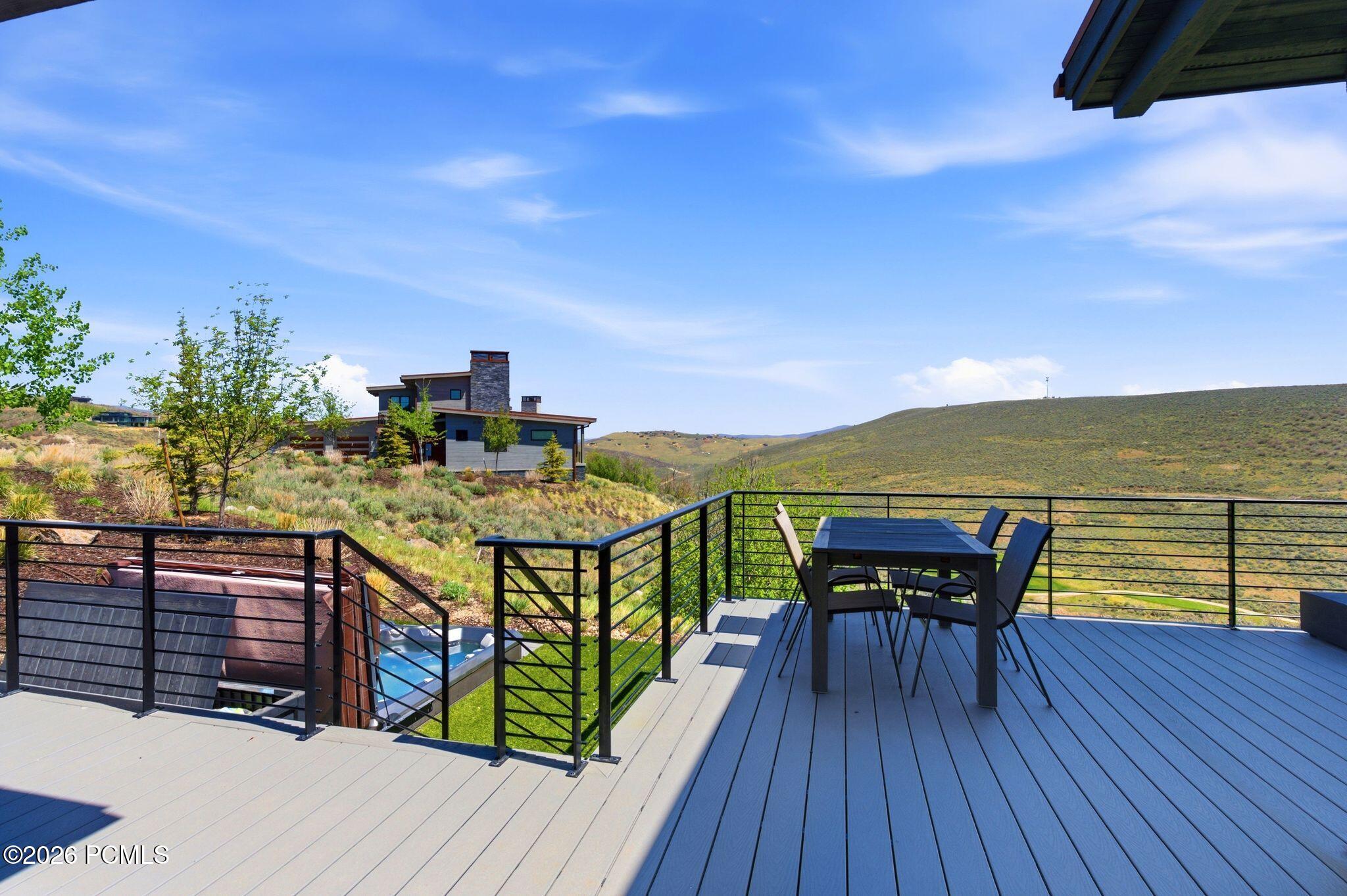 7036 W Golden Bear Loop
