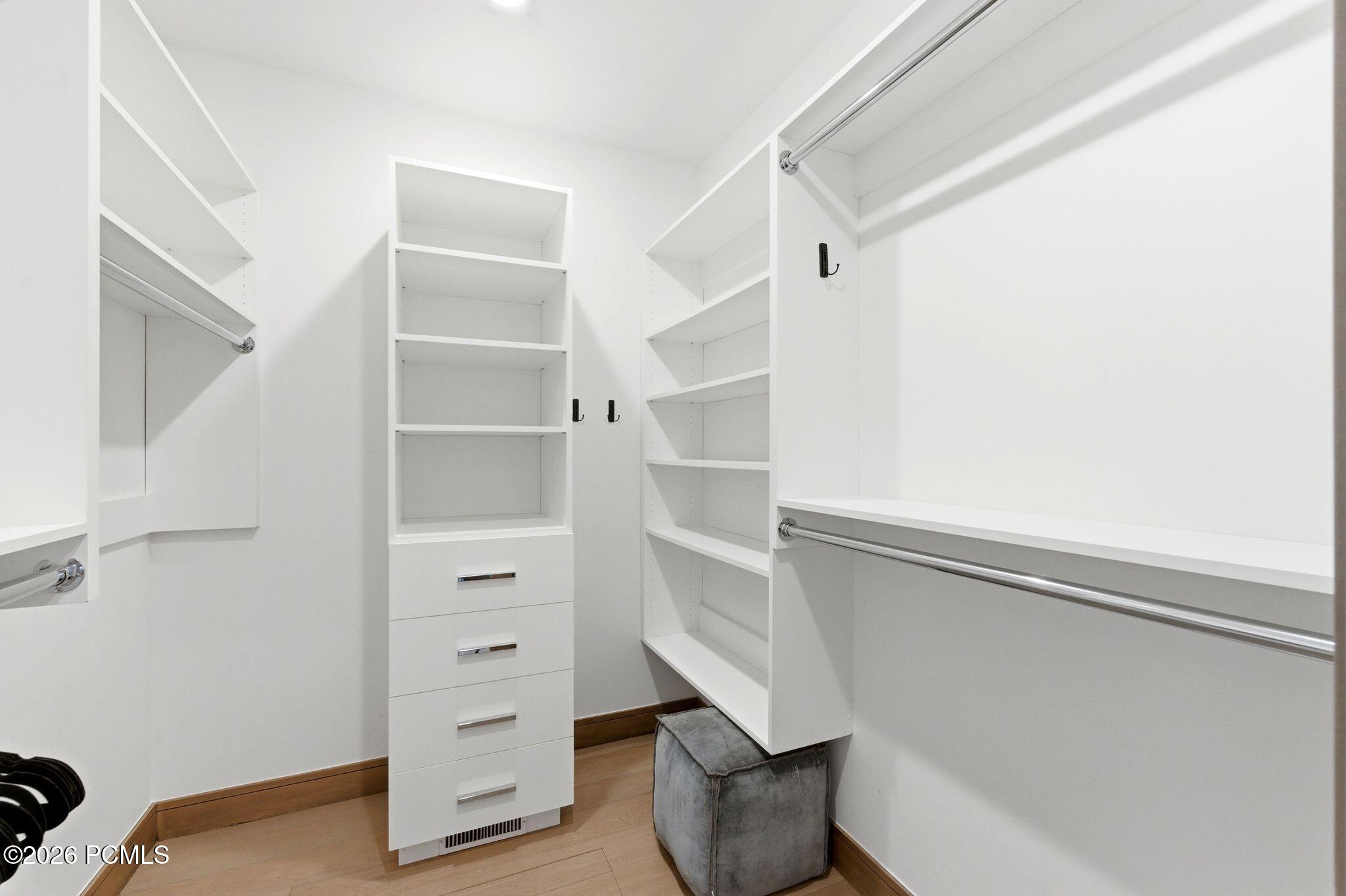 7036 W Golden Bear Loop