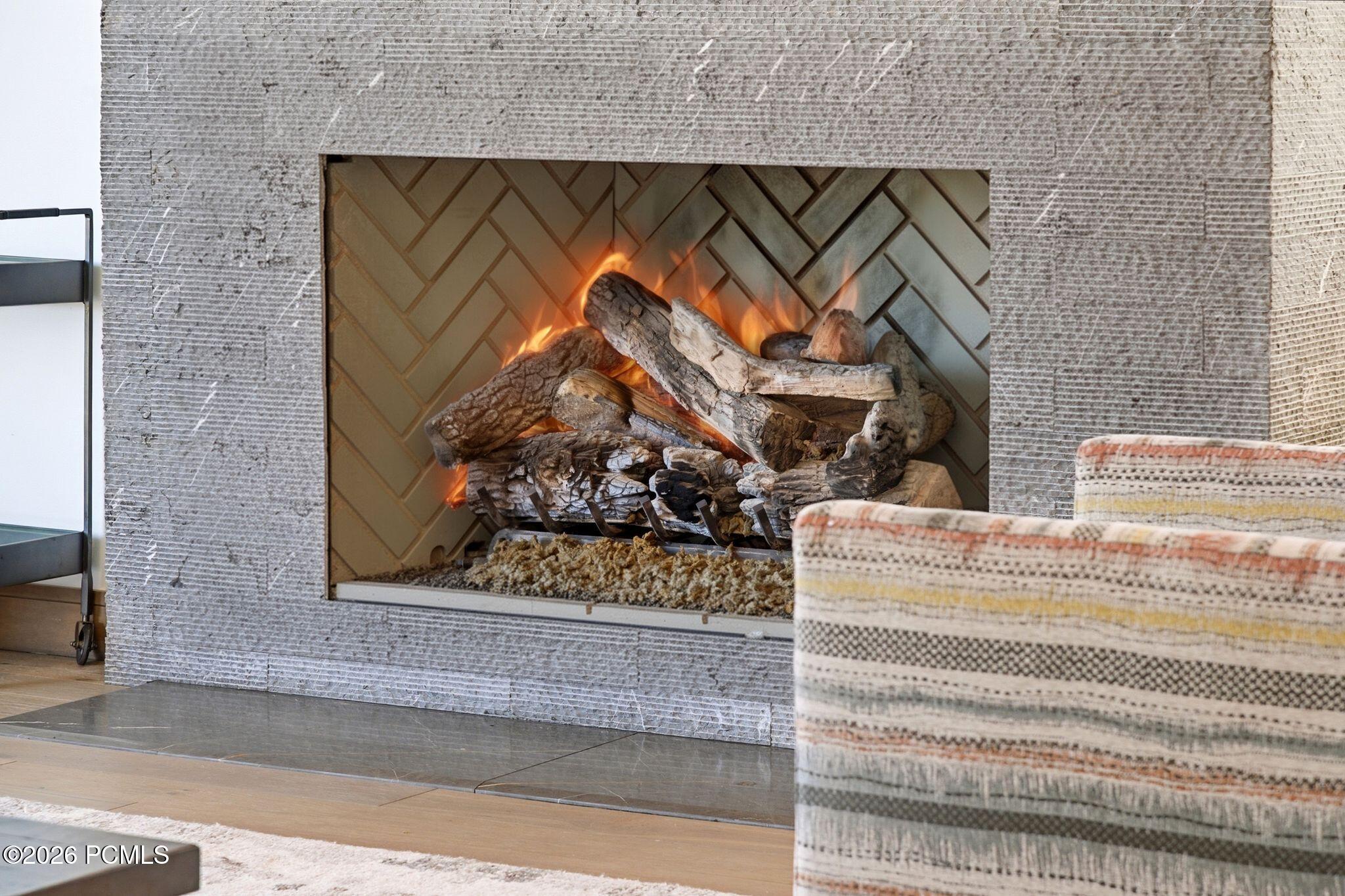 7036 W Golden Bear Loop