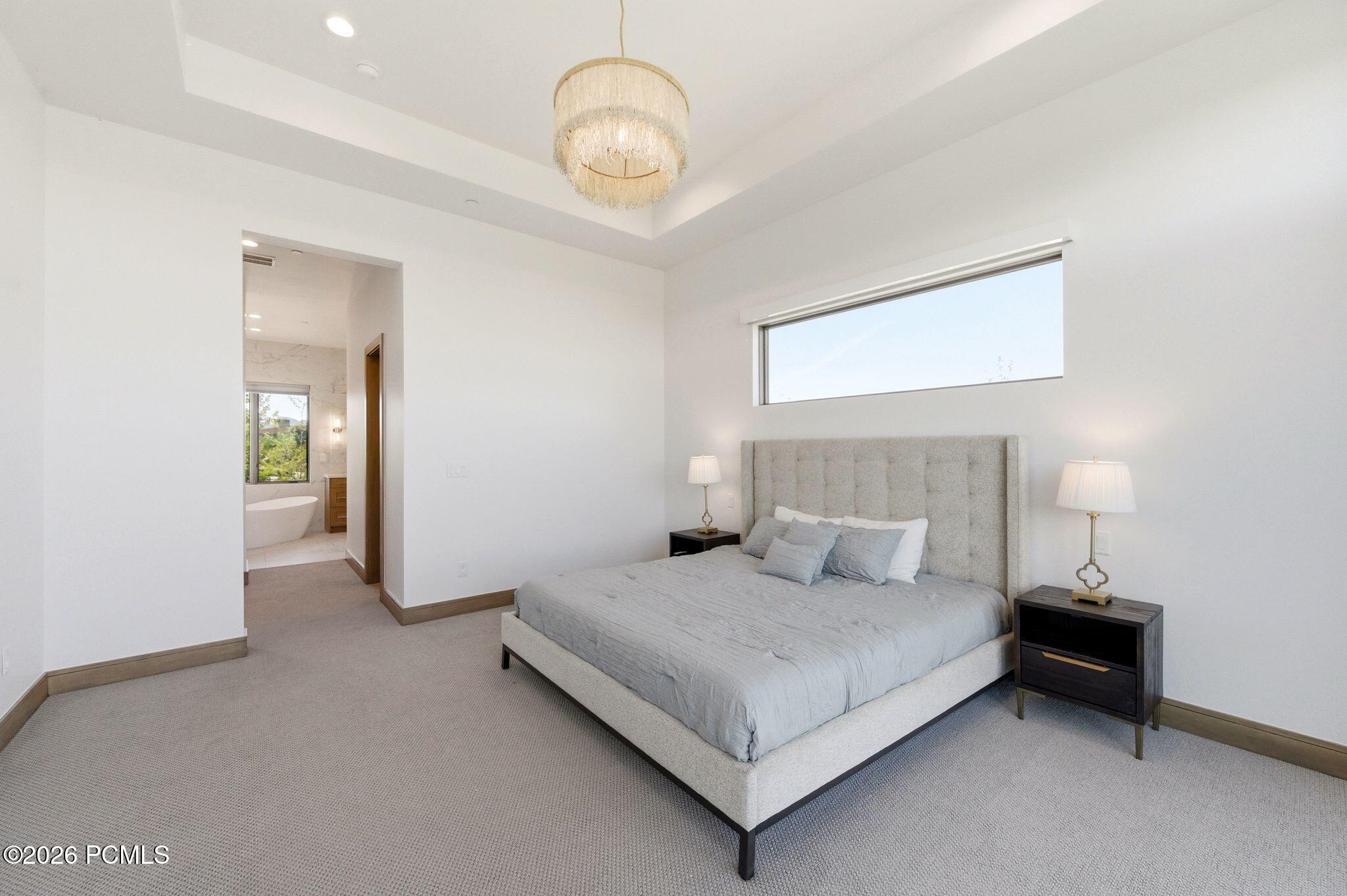 7036 W Golden Bear Loop