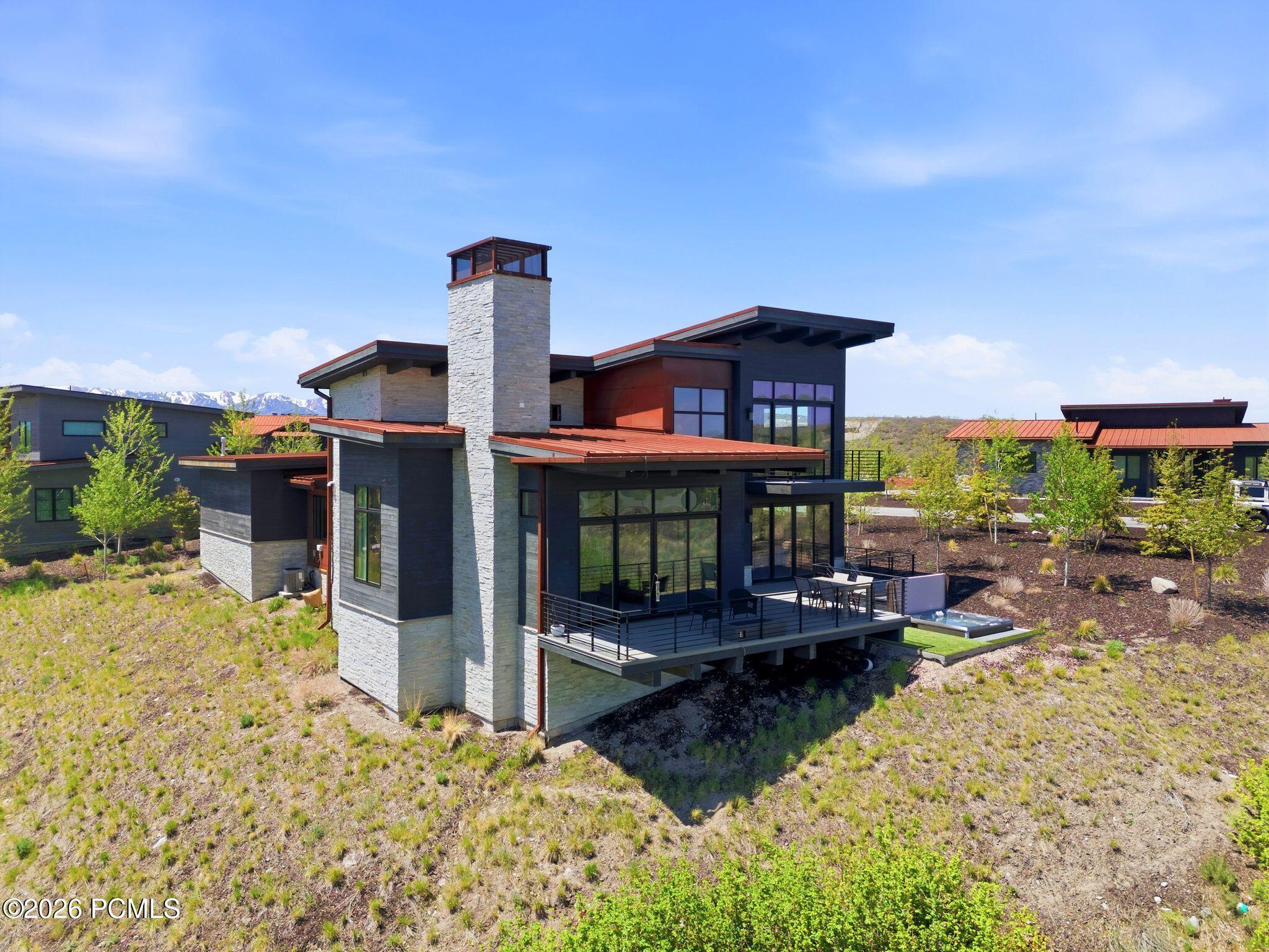 7036 W Golden Bear Loop