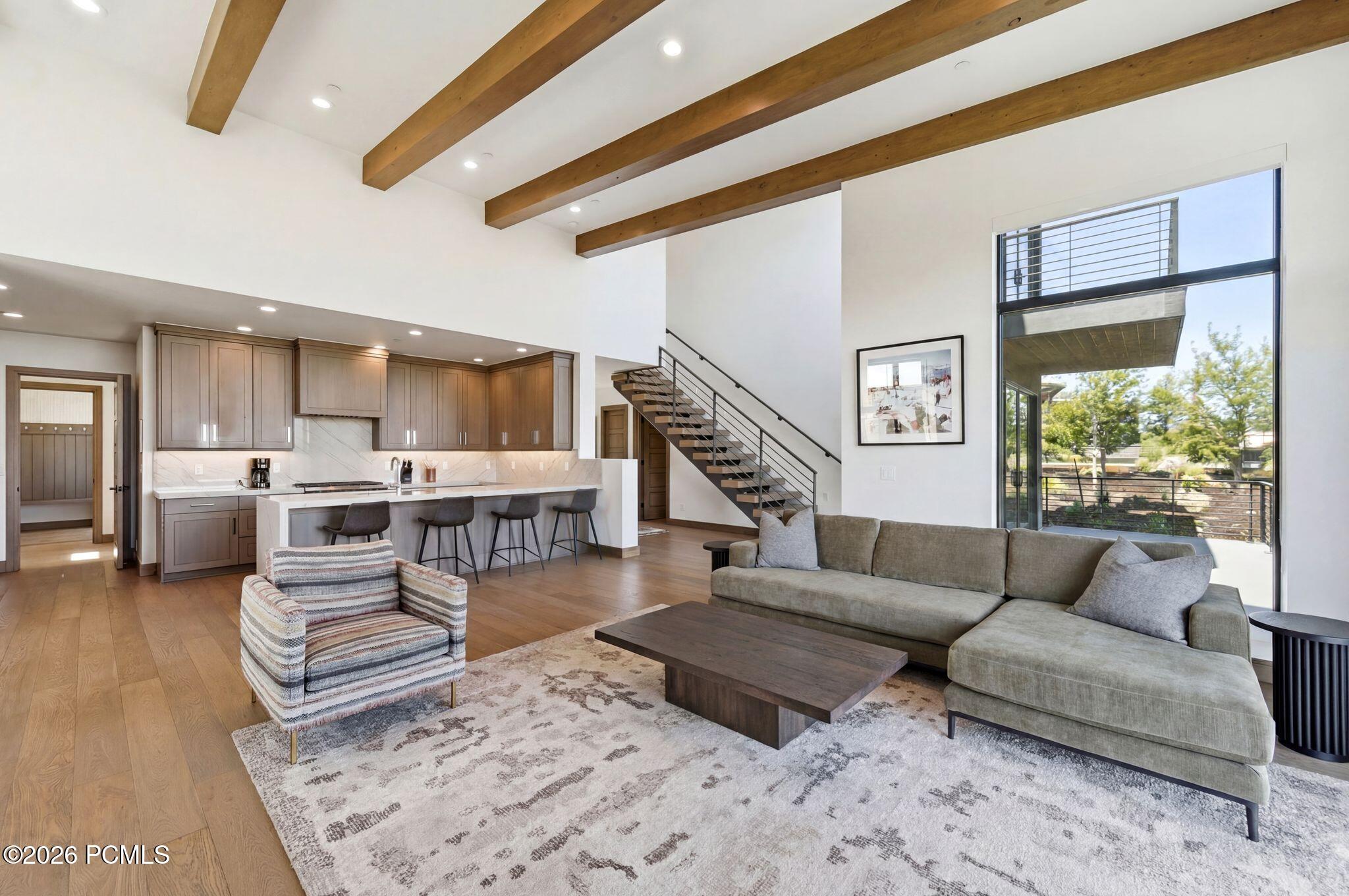 7036 W Golden Bear Loop