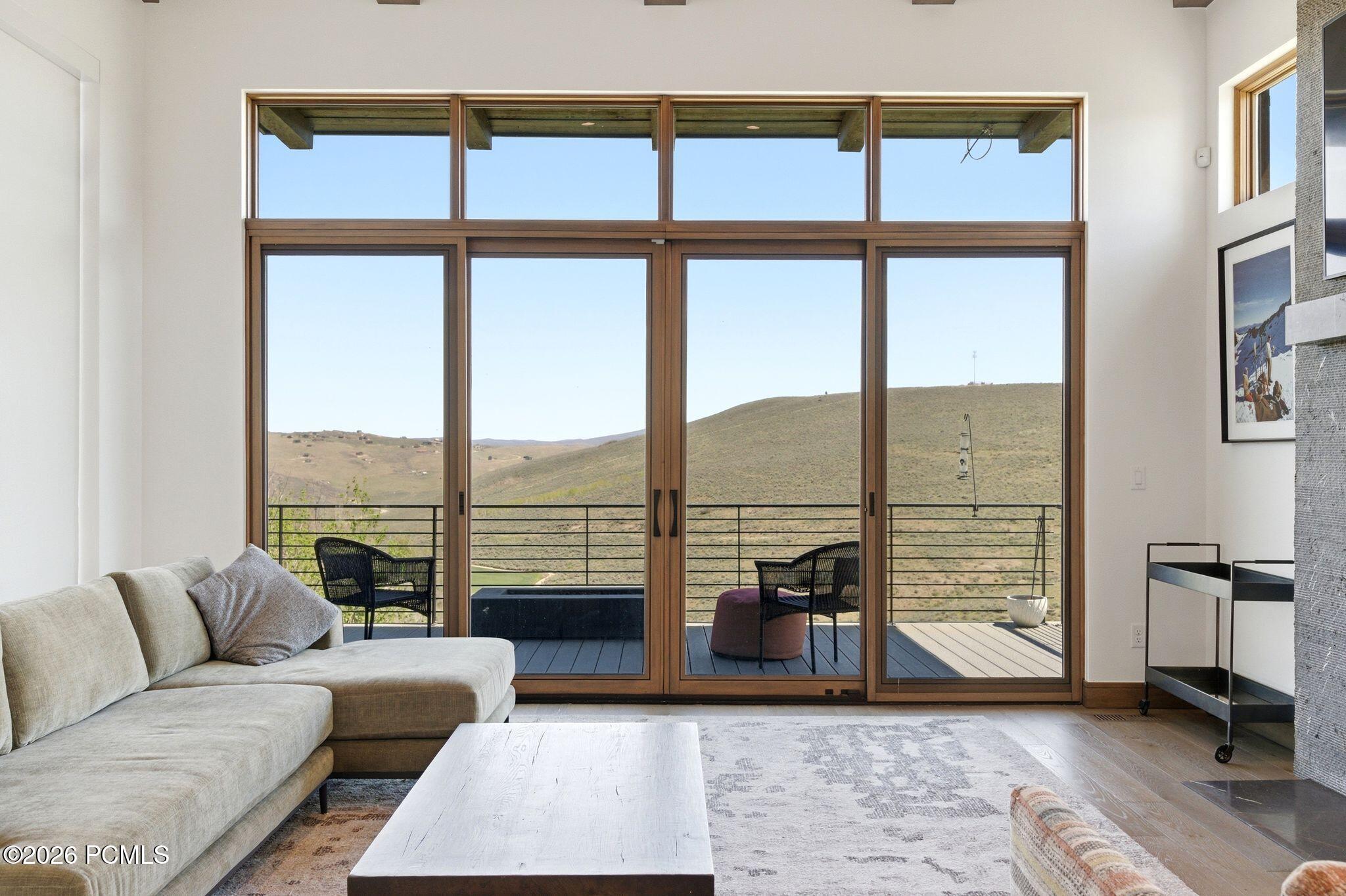 7036 W Golden Bear Loop