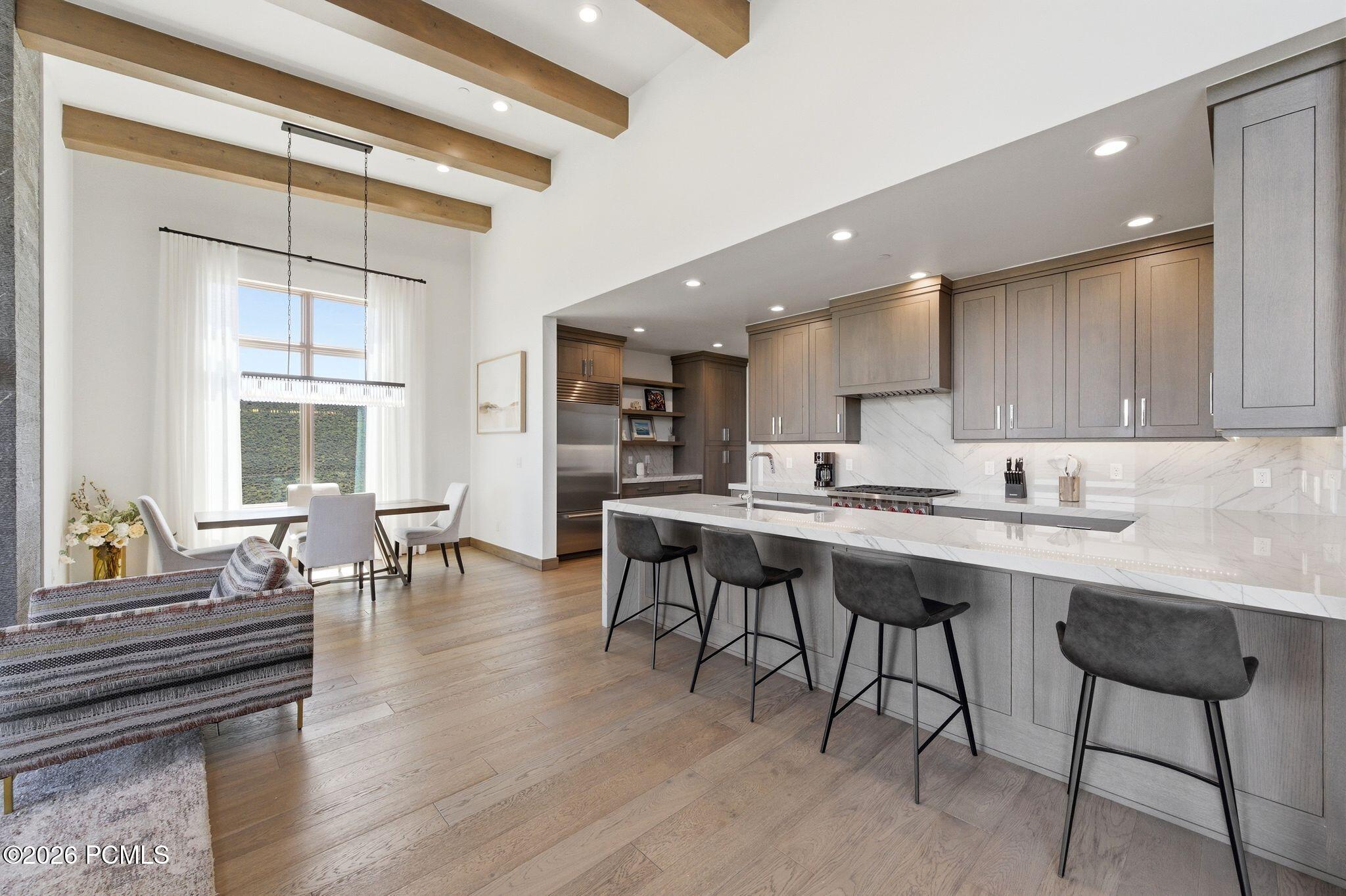 7036 W Golden Bear Loop
