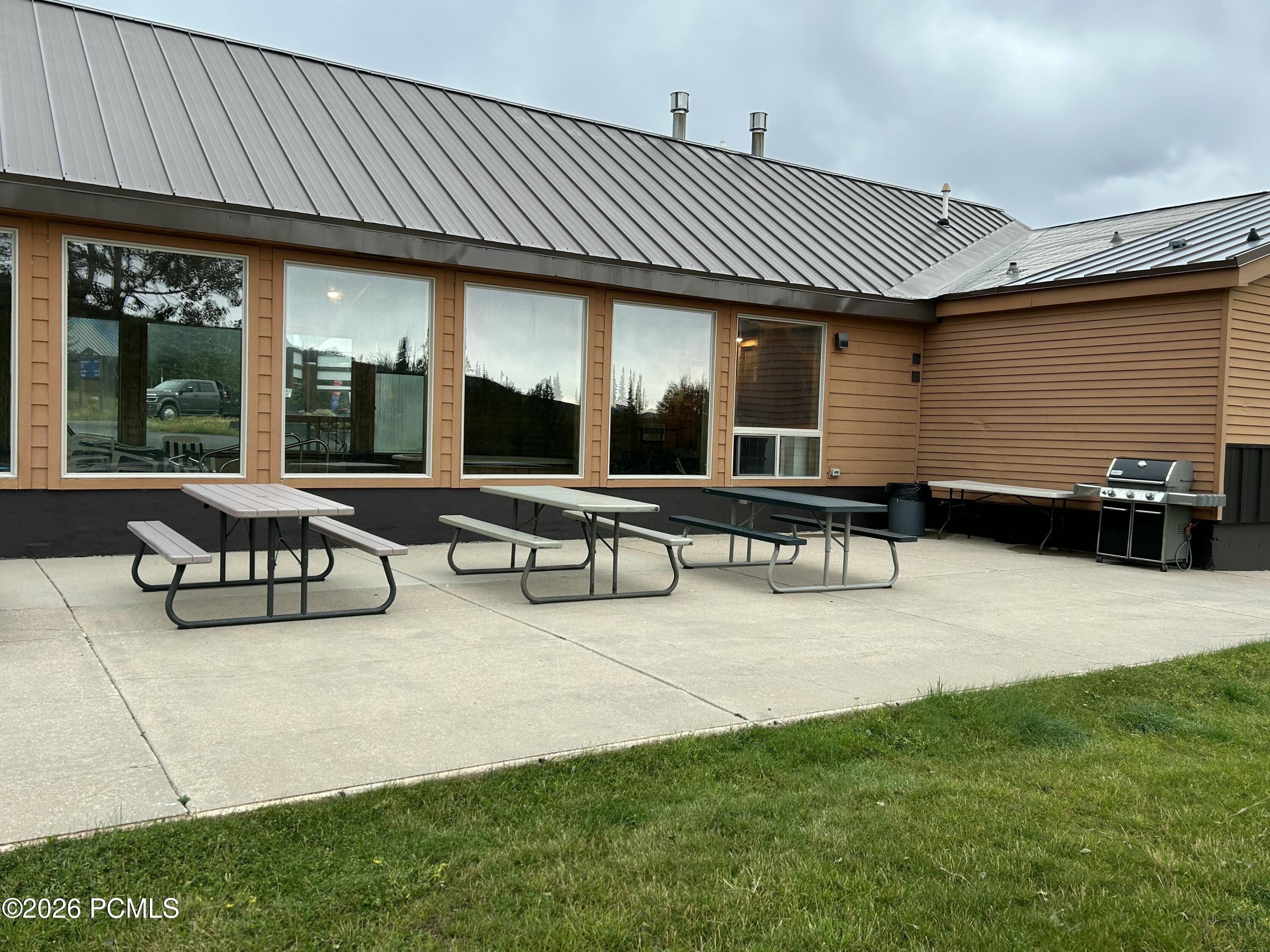 464 N Highway 143 A-410