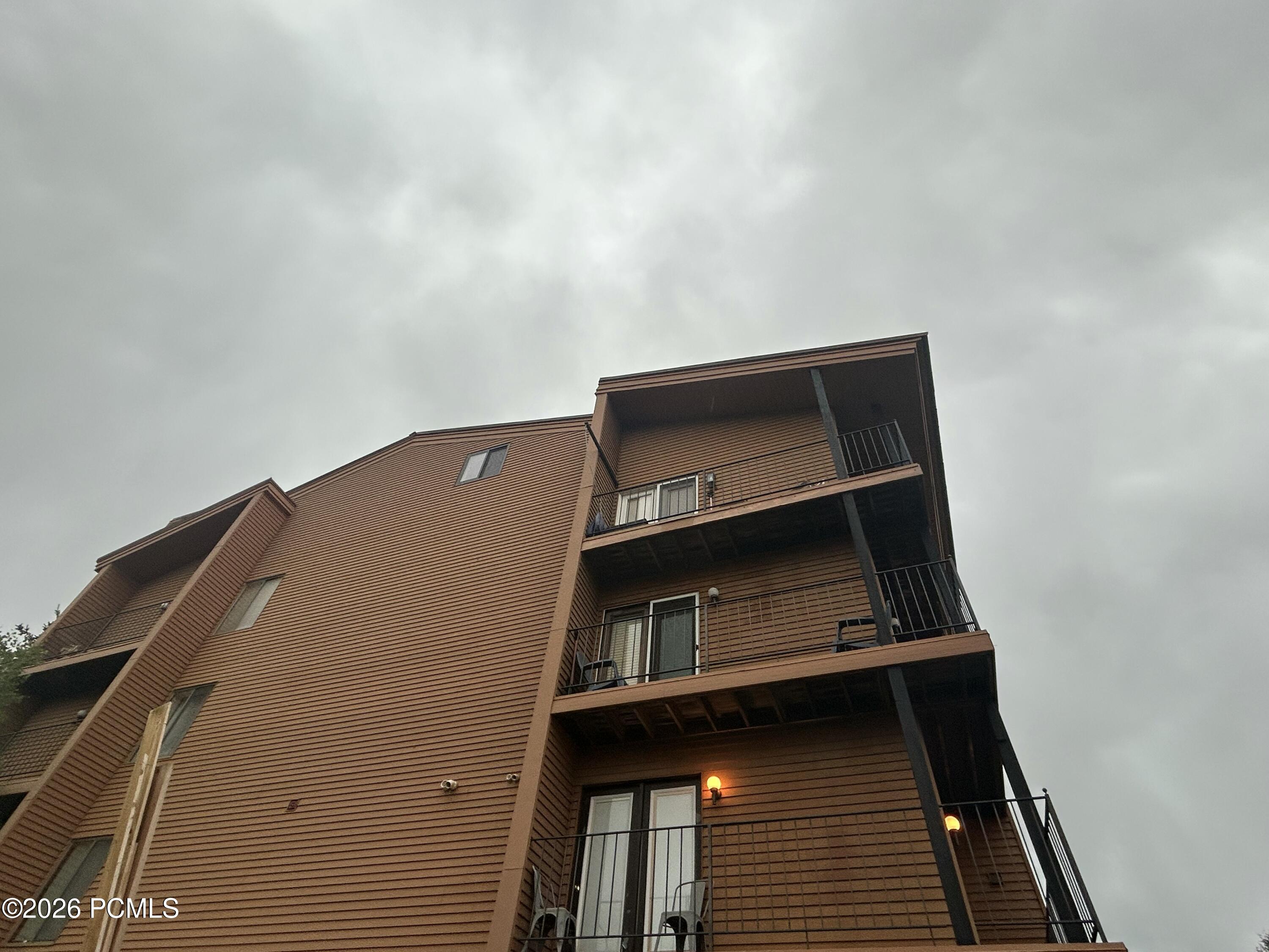 464 N Highway 143 A-410