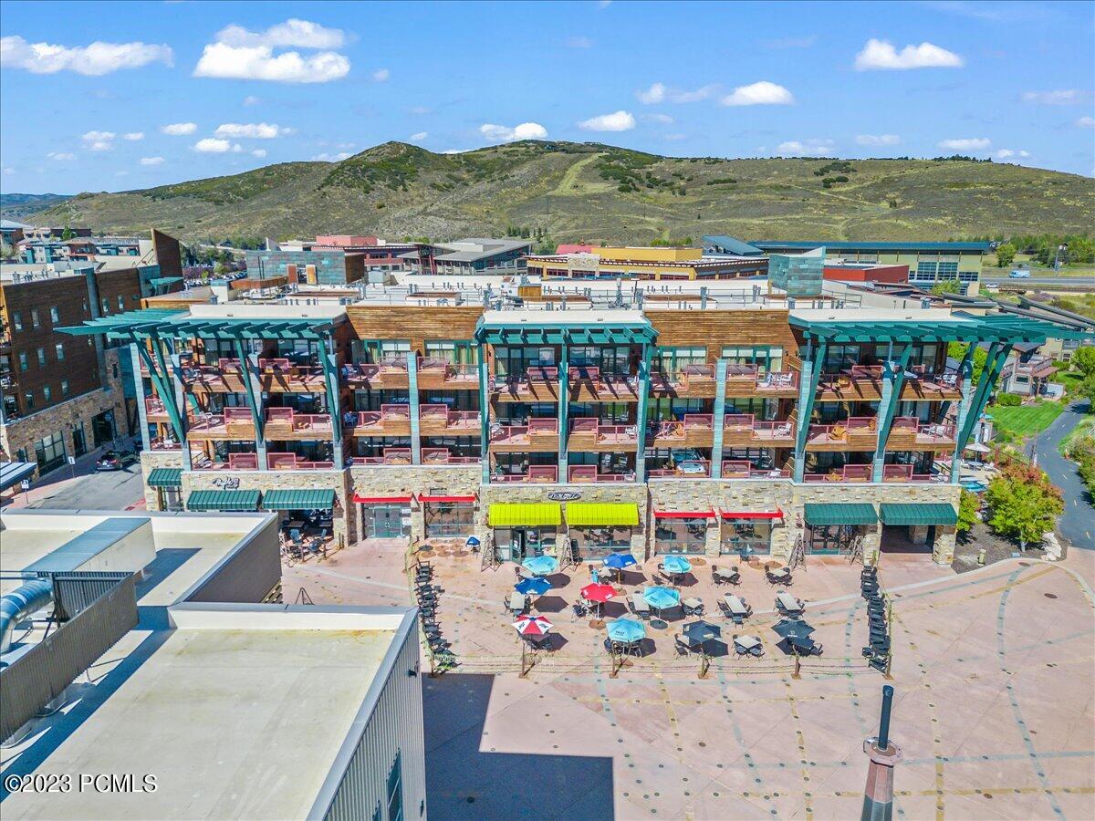1476 Newpark Boulevard 204
